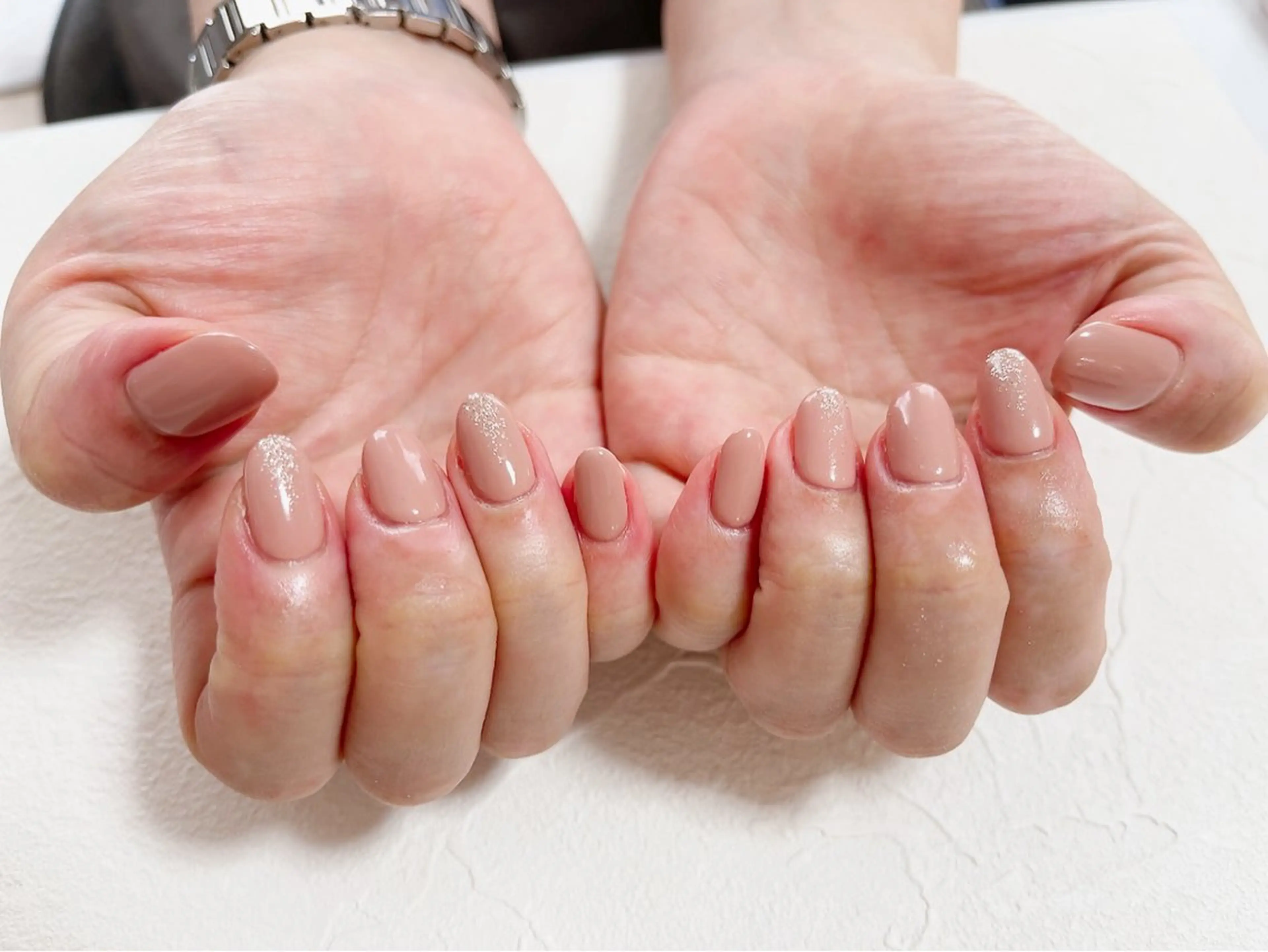 ネイル フットネイル ジェルネイル キラキラネイル メンズネイル パラジェル ハンドネイル kiki nail たまプラーザのネイルデザイン