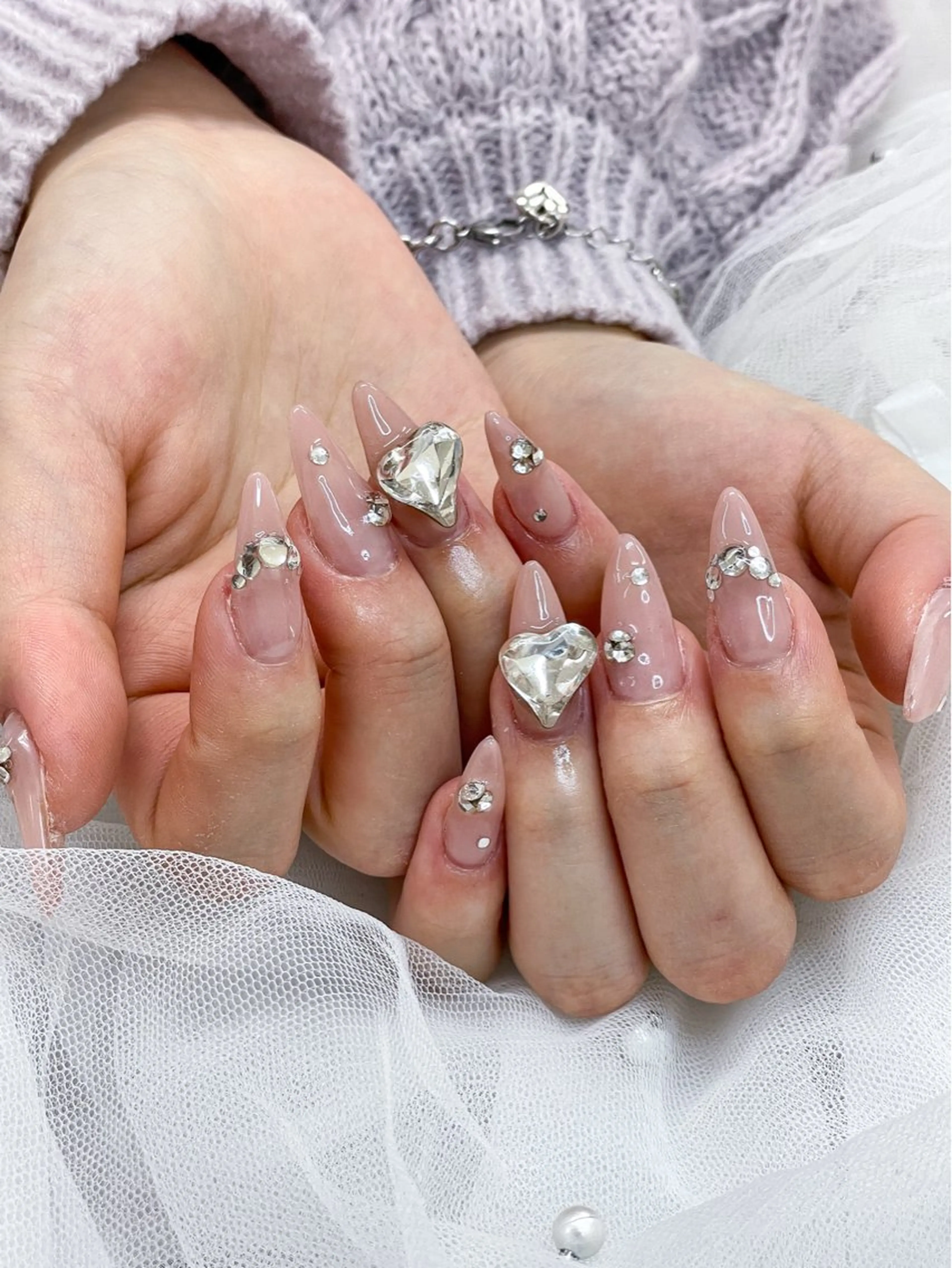 ネイル ハート ハンドネイル 五十嵐 美智のネイルデザイン