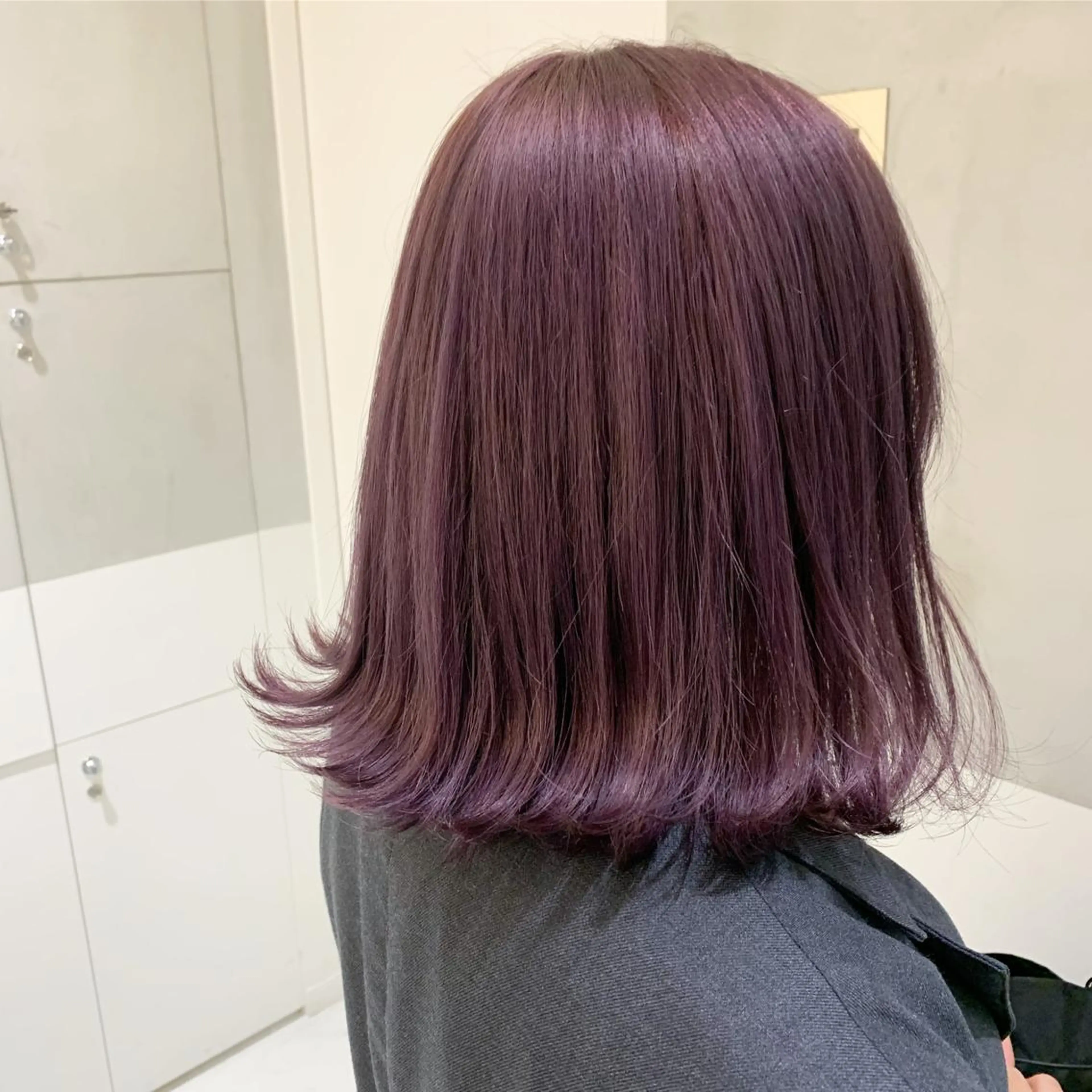 ミディアム カラー ブロンド ハイトーンカラー minami🪷 暖色カラーのヘアスタイル