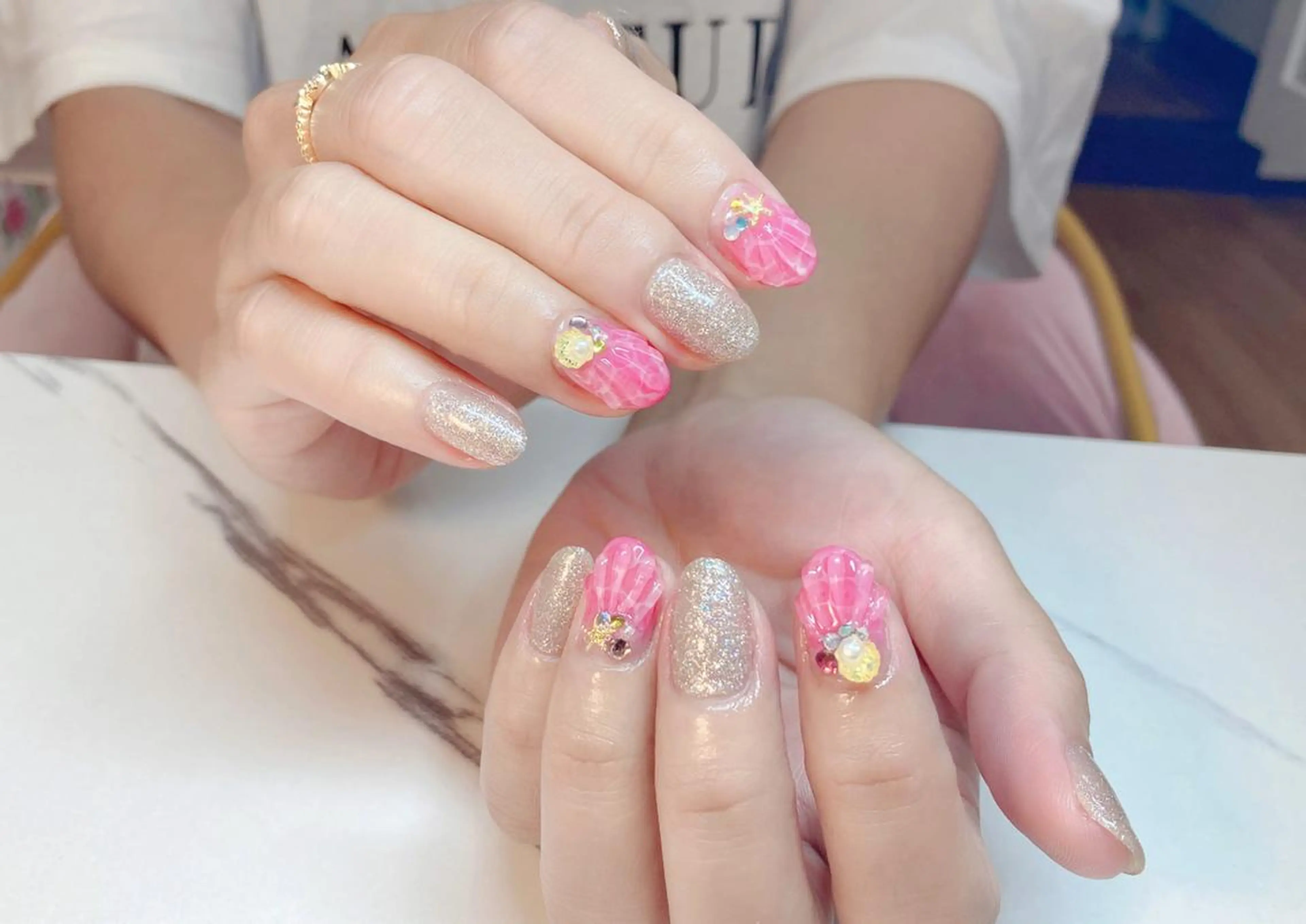 ネイル ewt miniのマツエク・マツパデザイン