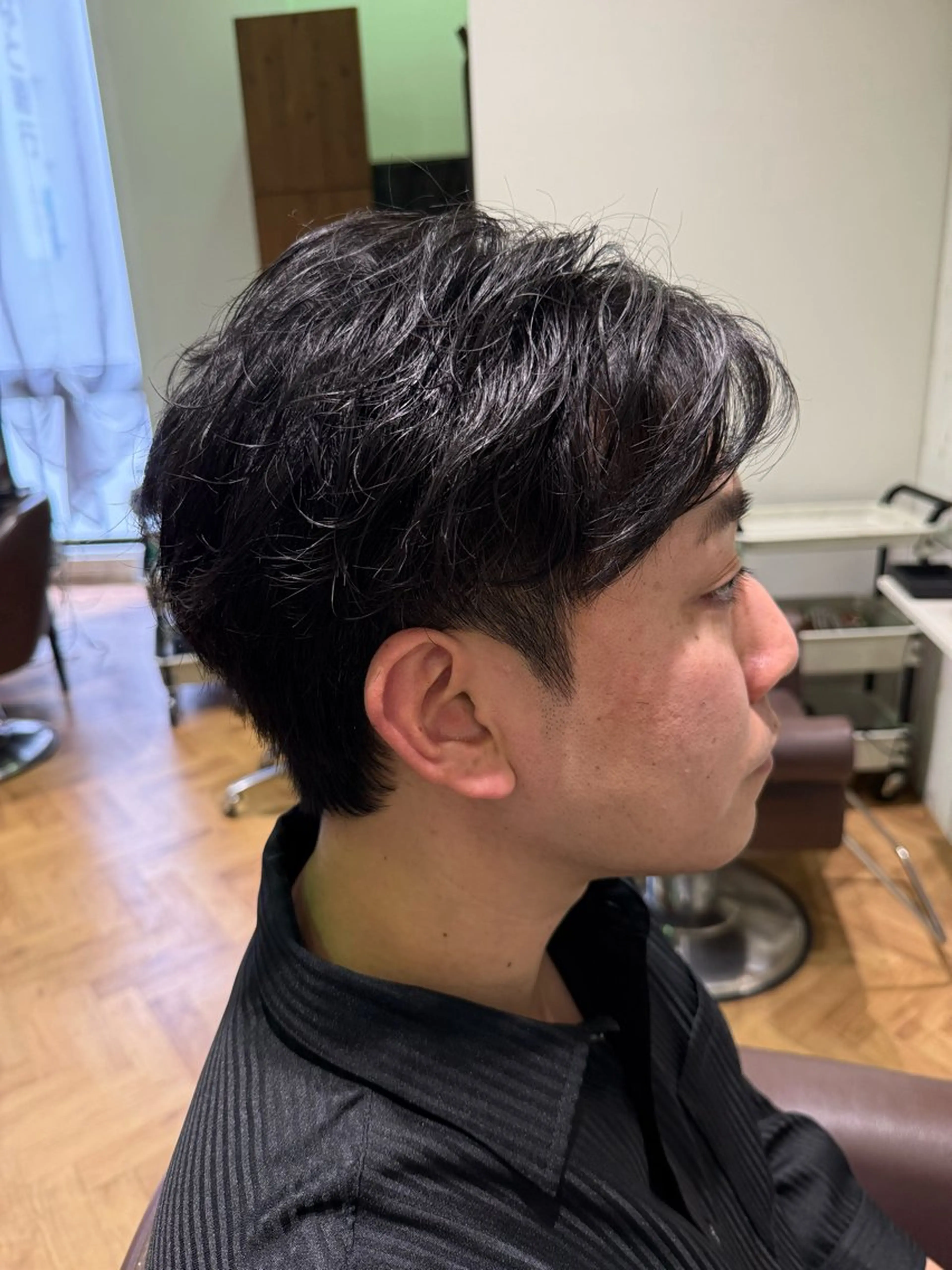 ショート メンズ メンズパーマ 伸ばしかけ 溝口 槙里也のヘアスタイル