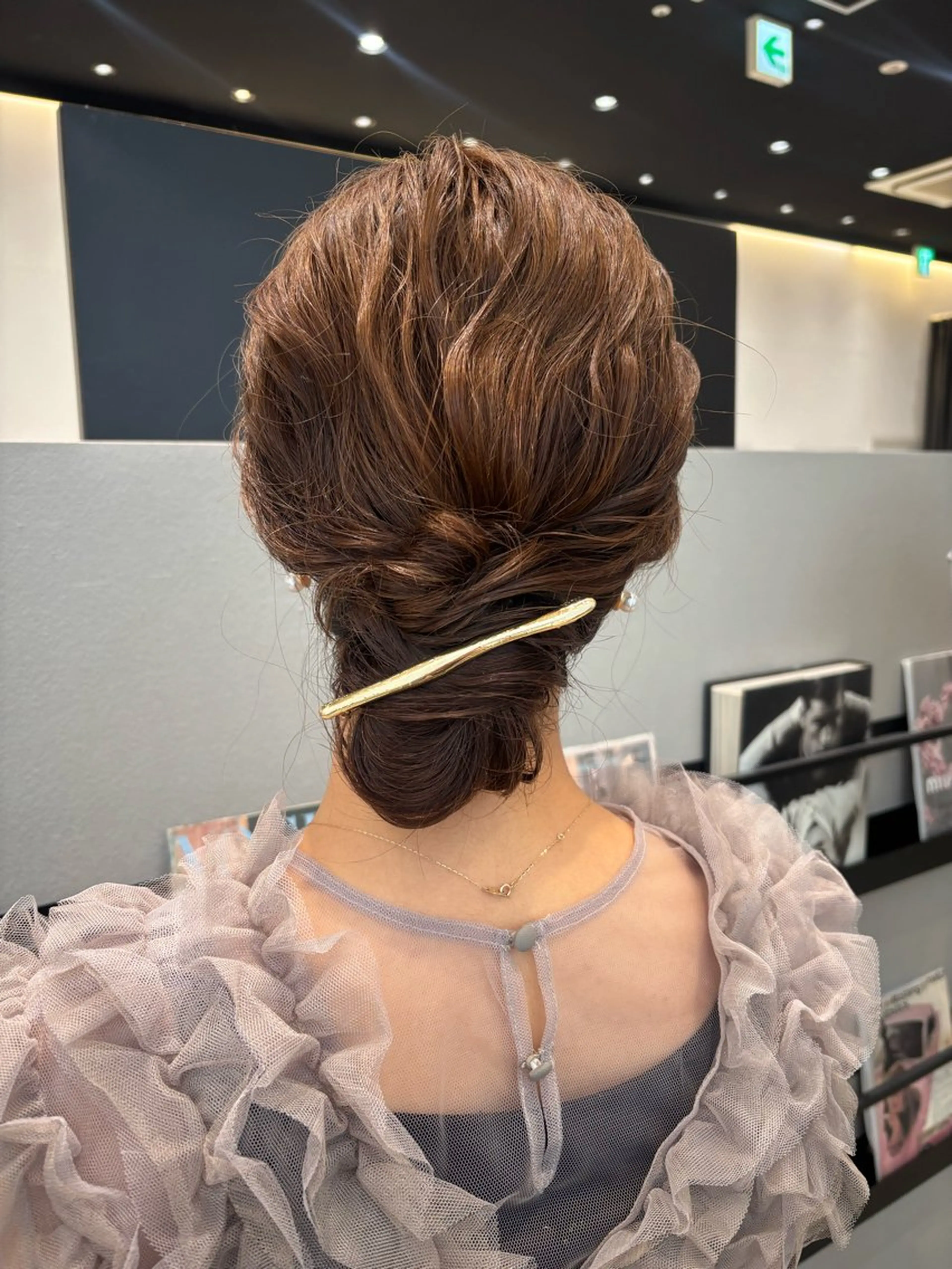 ミディアム ヘアアレンジ 結婚式・ブライダル ヘアセット 透明感カラー/ レイヤーkotonoのヘアスタイル