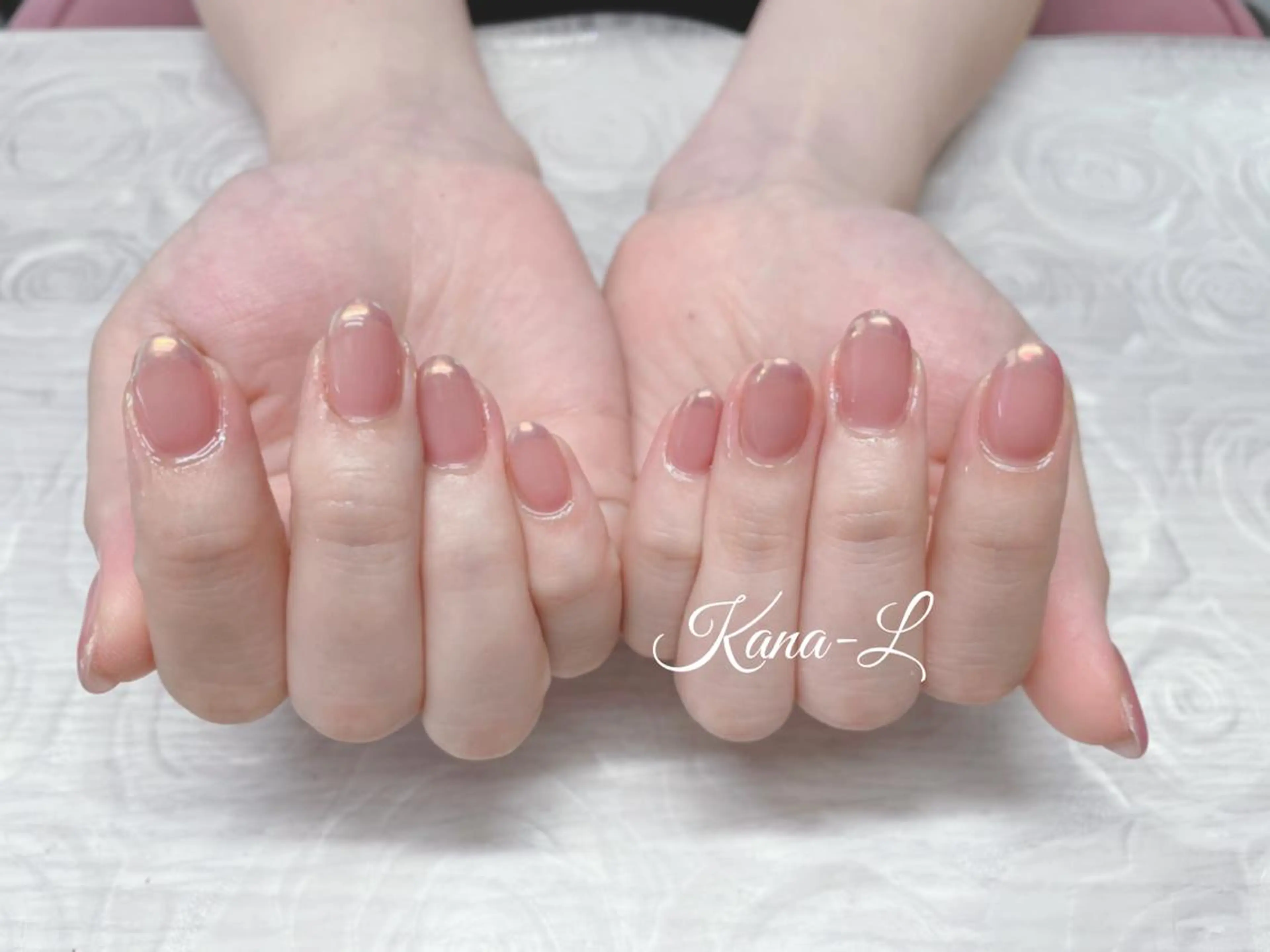 カラー ネイル オーロラネイル フレンチネイル 夏ネイル 芦辺 香奈のネイルデザイン