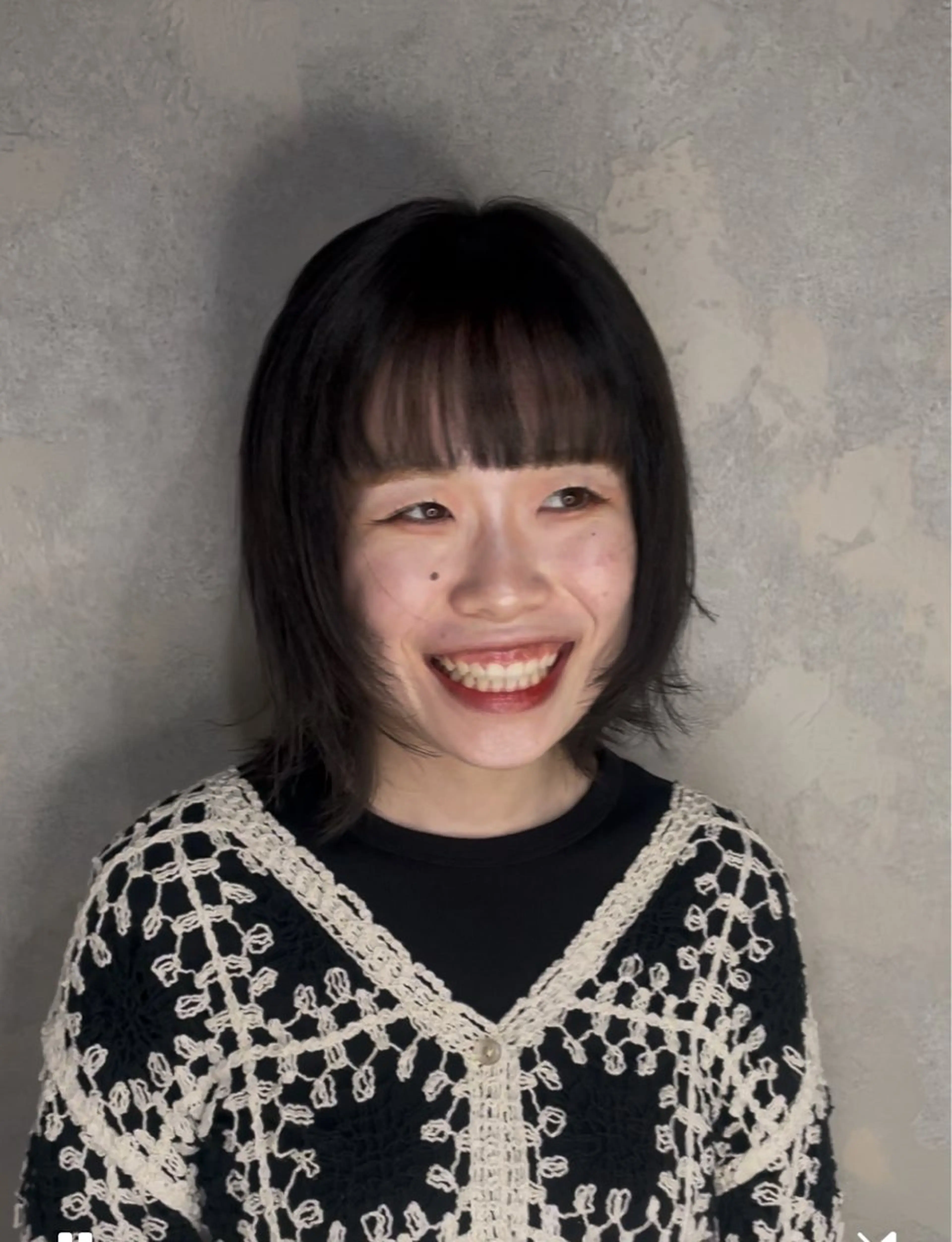 ミディアム ミディアムレイヤー ケアカラー 顔周りカット レイヤーカット 小顔カット SALOWIN ebisu所属・🫧髪質改善🫧 恵比寿　MIYUKIのヘアスタイル