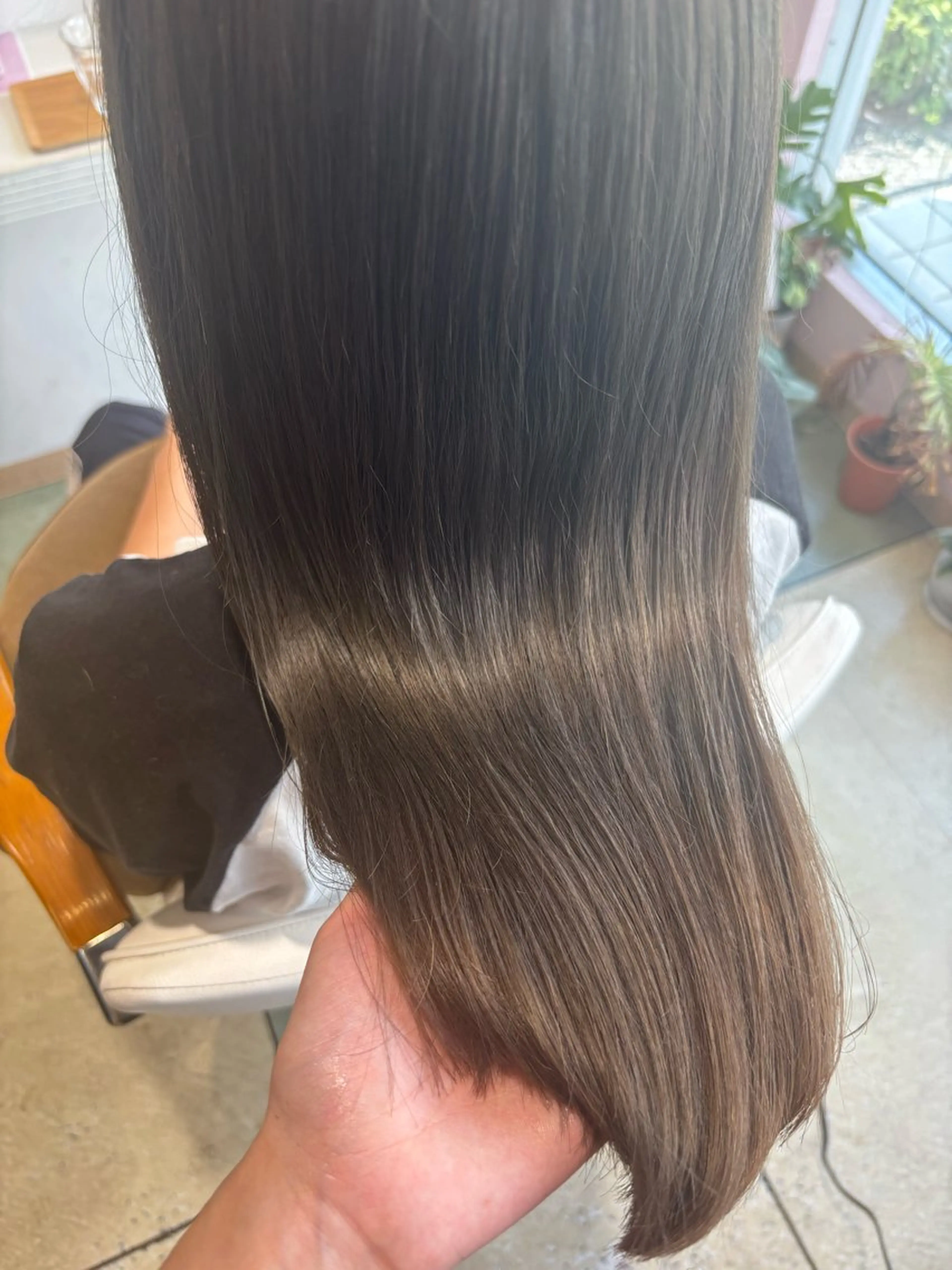 ロング カラー カット ヘアカラー トリートメント ベージュカラー⌇﻿ くびれヘア.𐙚心音のヘアスタイル