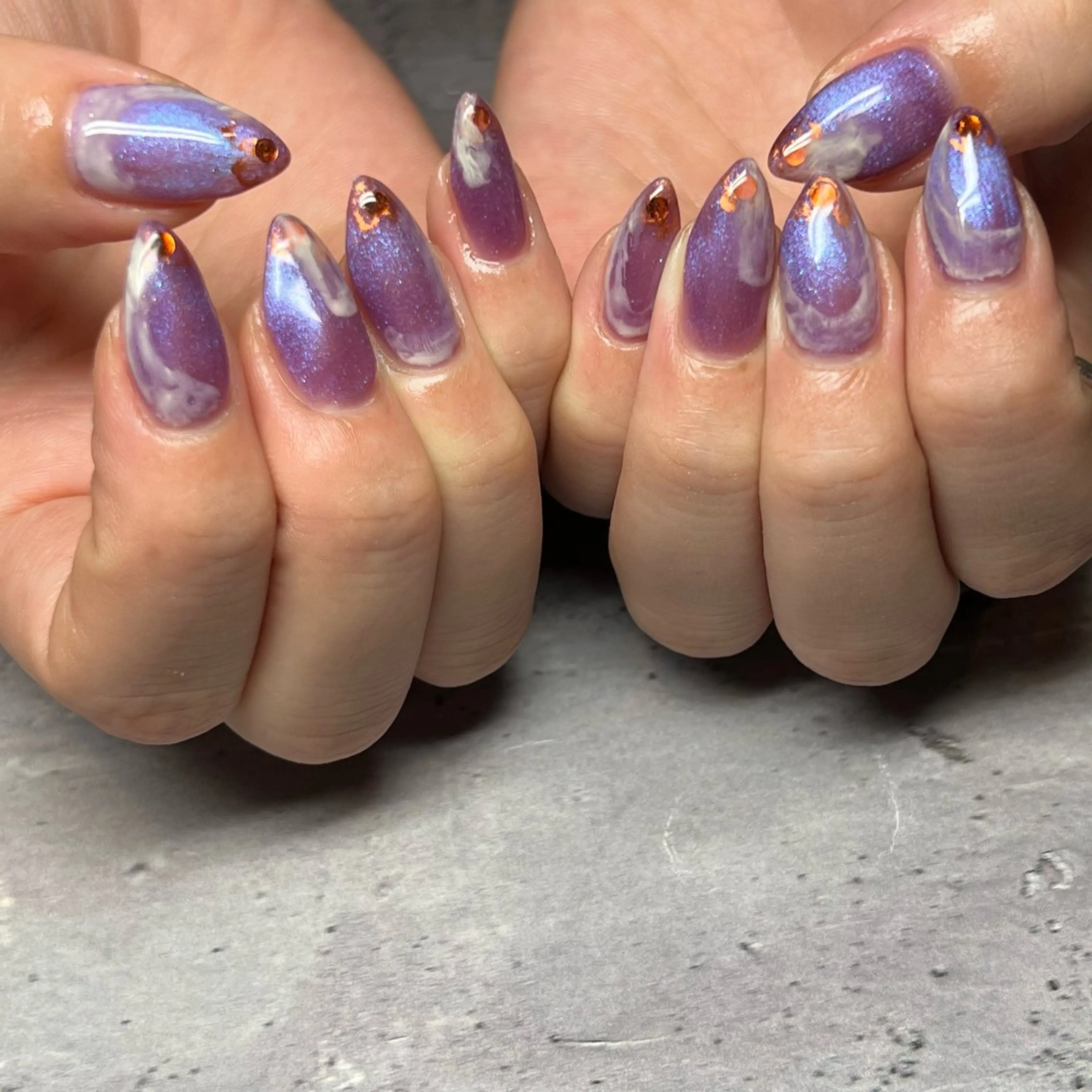 ネイル ハンドネイル 𝐫𝐚𝐢 𝐧𝐚𝐢𝐥の眉毛・アイブロウイメージ