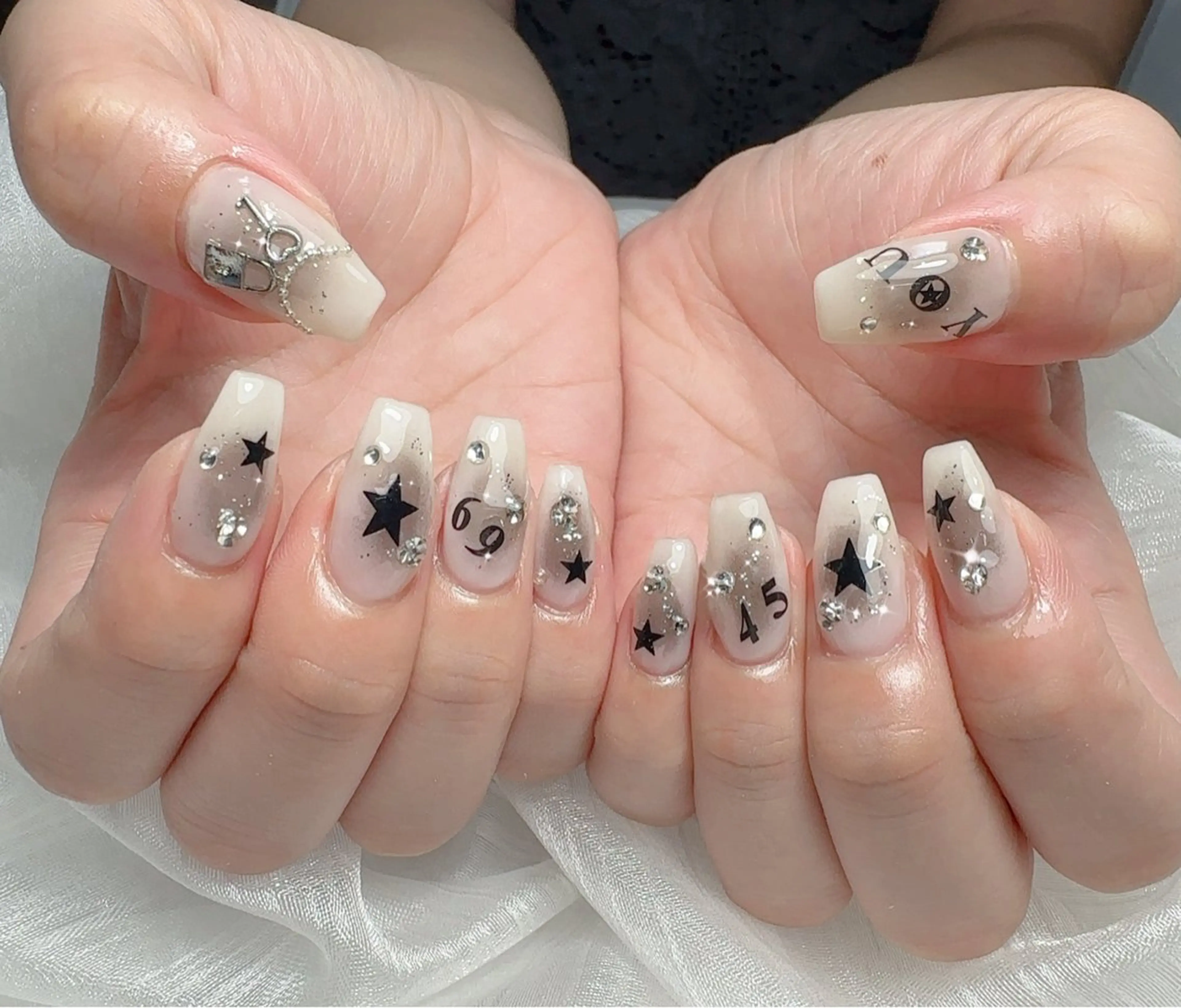 ネイル Mint NAILSALONのネイルデザイン