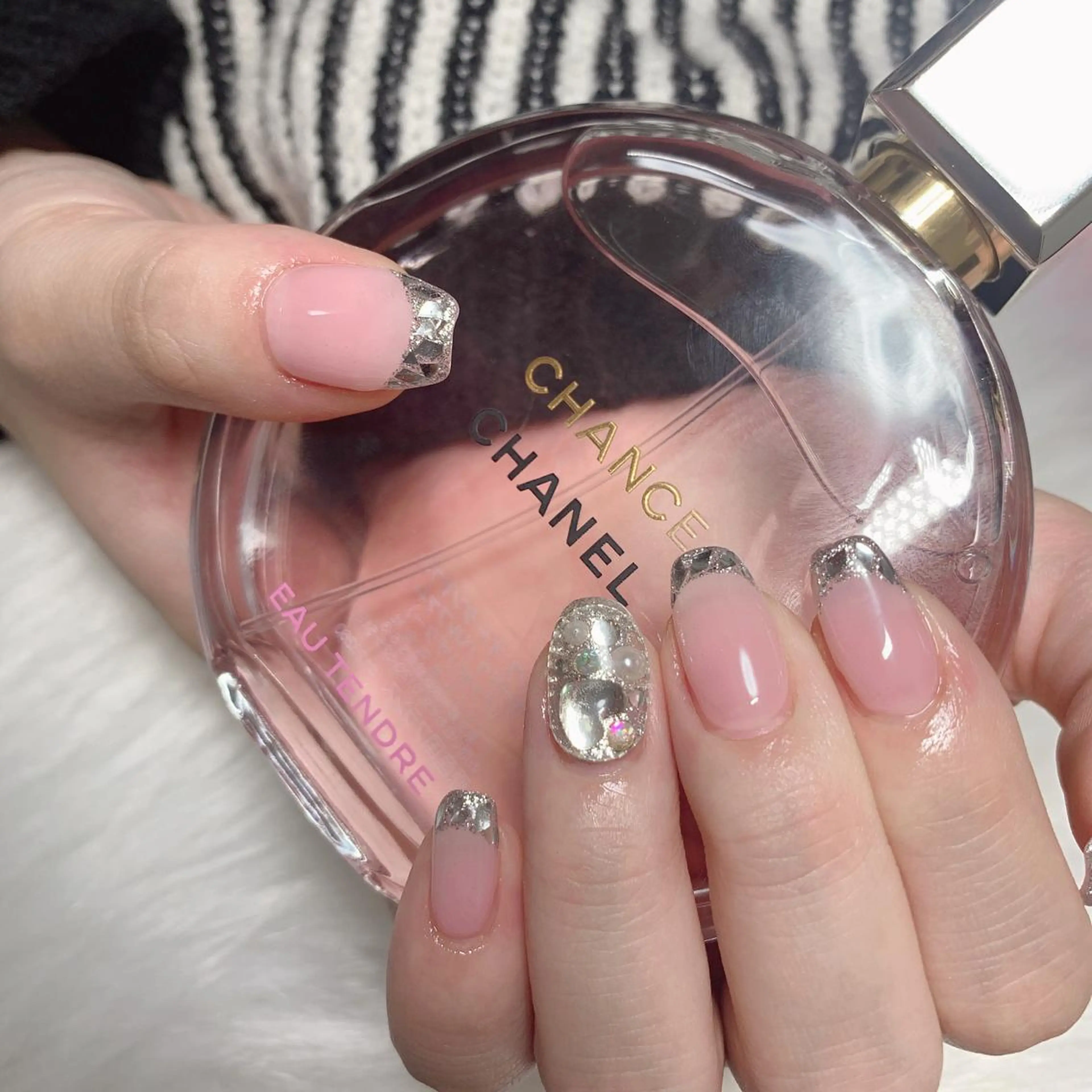 ネイル 💅ネイルハウス🏡 🎀TOMO🎀のネイルデザイン