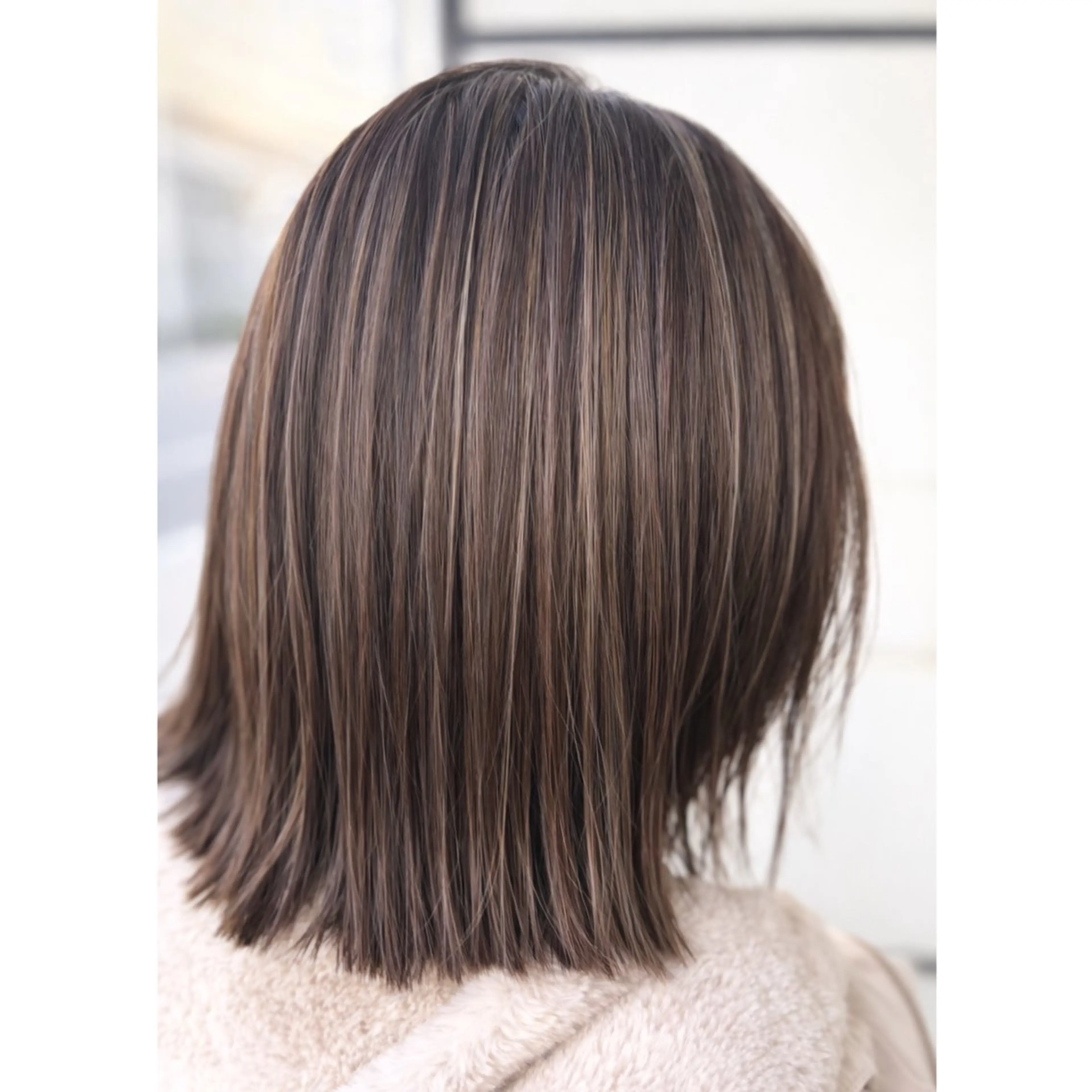 ミディアム ハイライト 森光みやび / WILLOW京橋のヘアスタイル