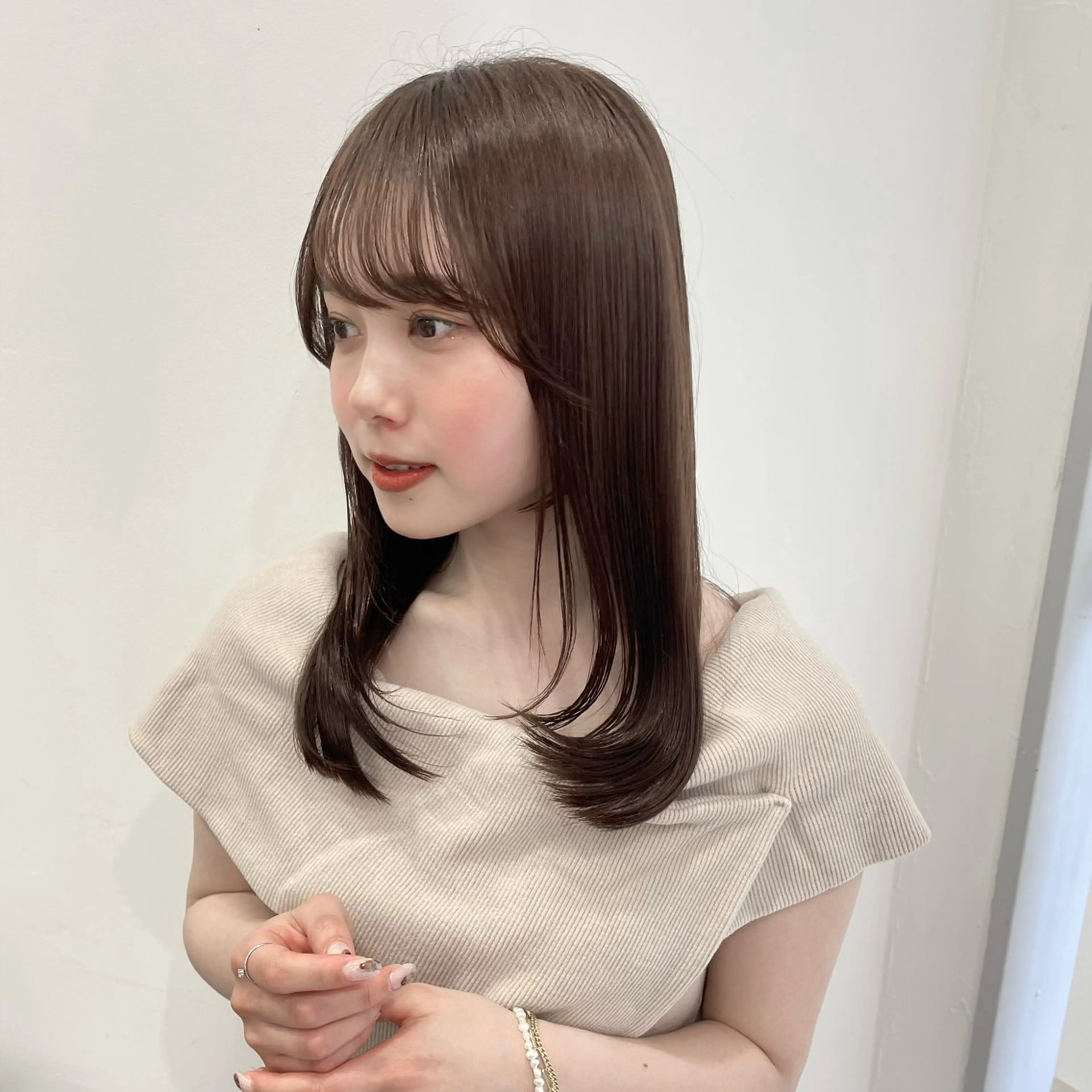 セミロング カラー 透明感カラー 🩰あさのヘアスタイル