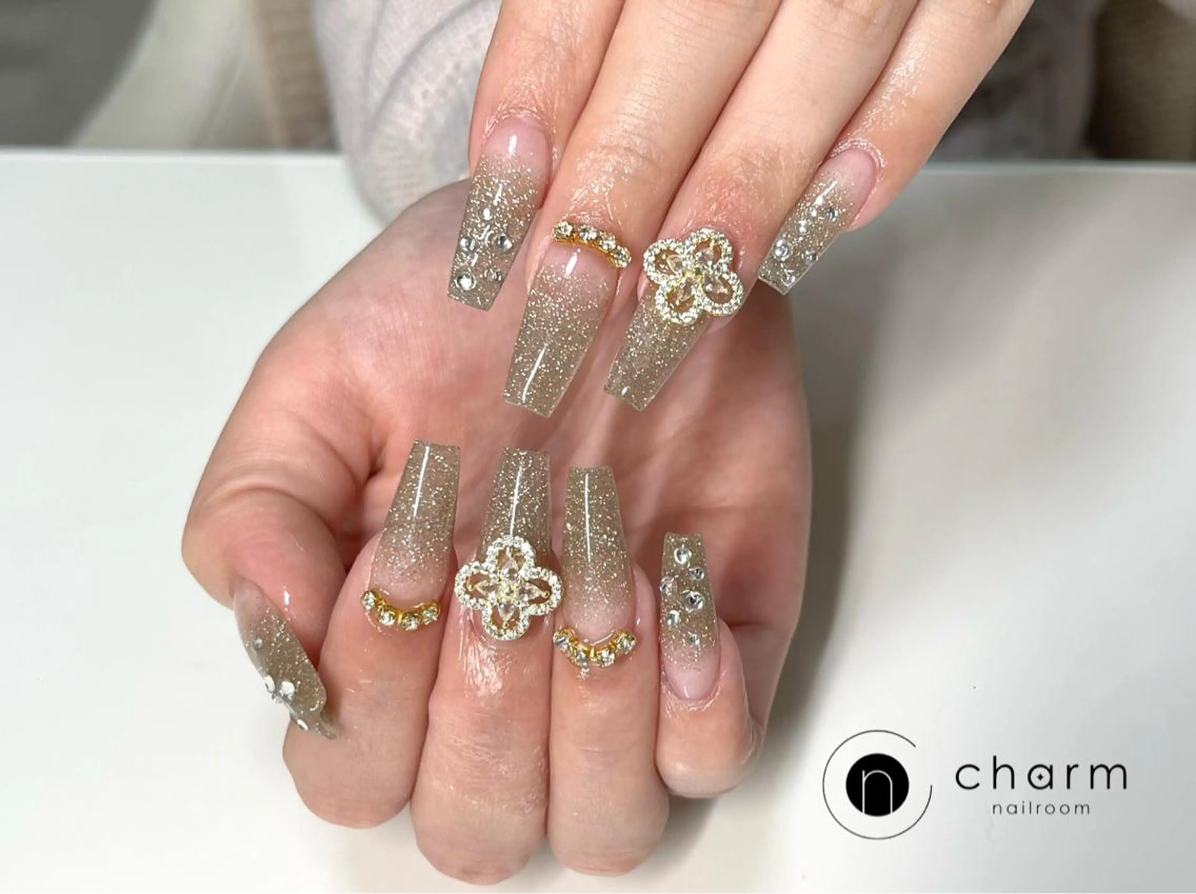 ネイル ハンドネイル nailroom  charm所属・ネイルルーム チャームのネイルデザイン