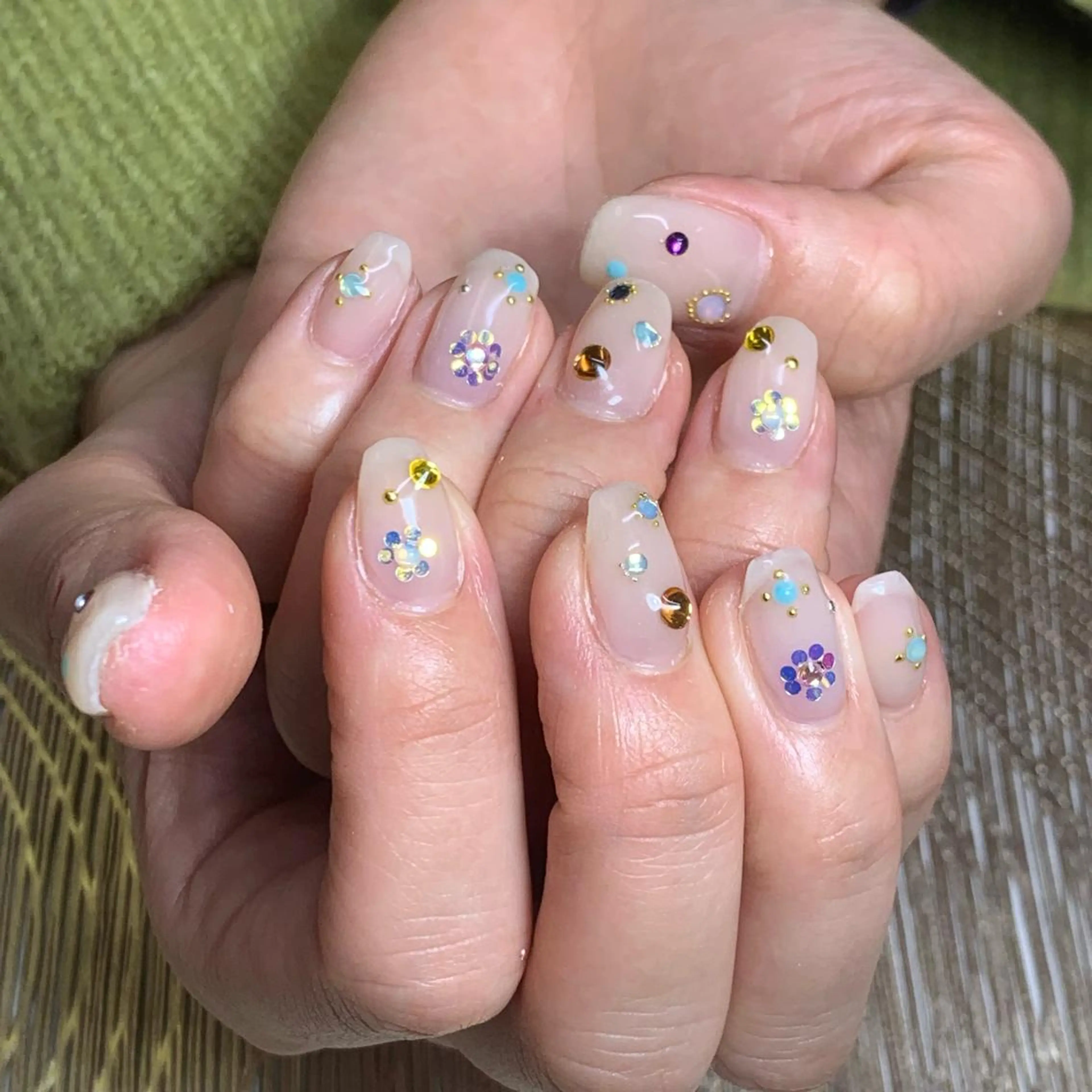 ネイル ハンドネイル καρδιά -ｶﾙﾃﾞｨｱ-のネイルデザイン