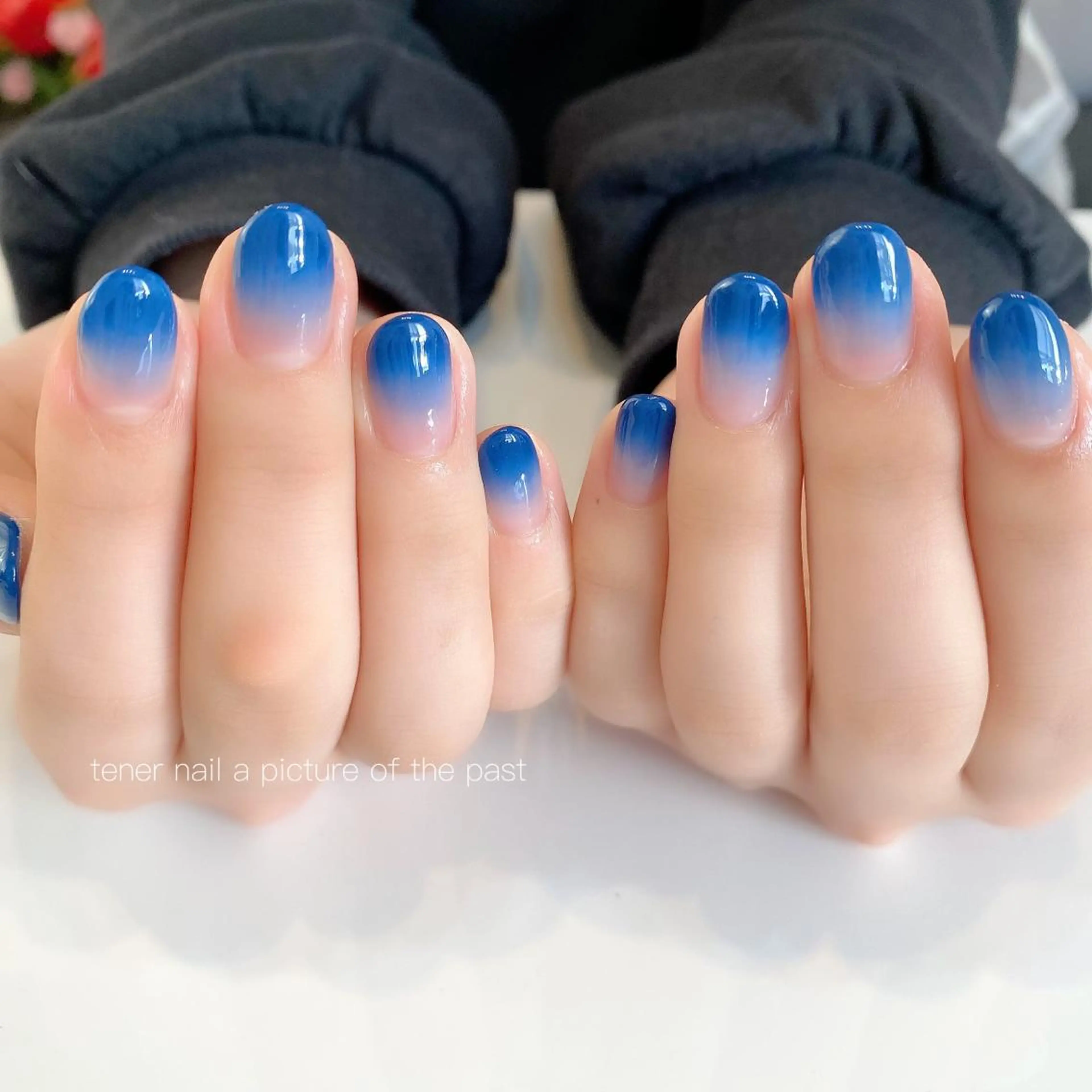 ネイル ブルー グラデーション tener  nail  テネルネイル所属・テネルネイル tener nailのネイルデザイン