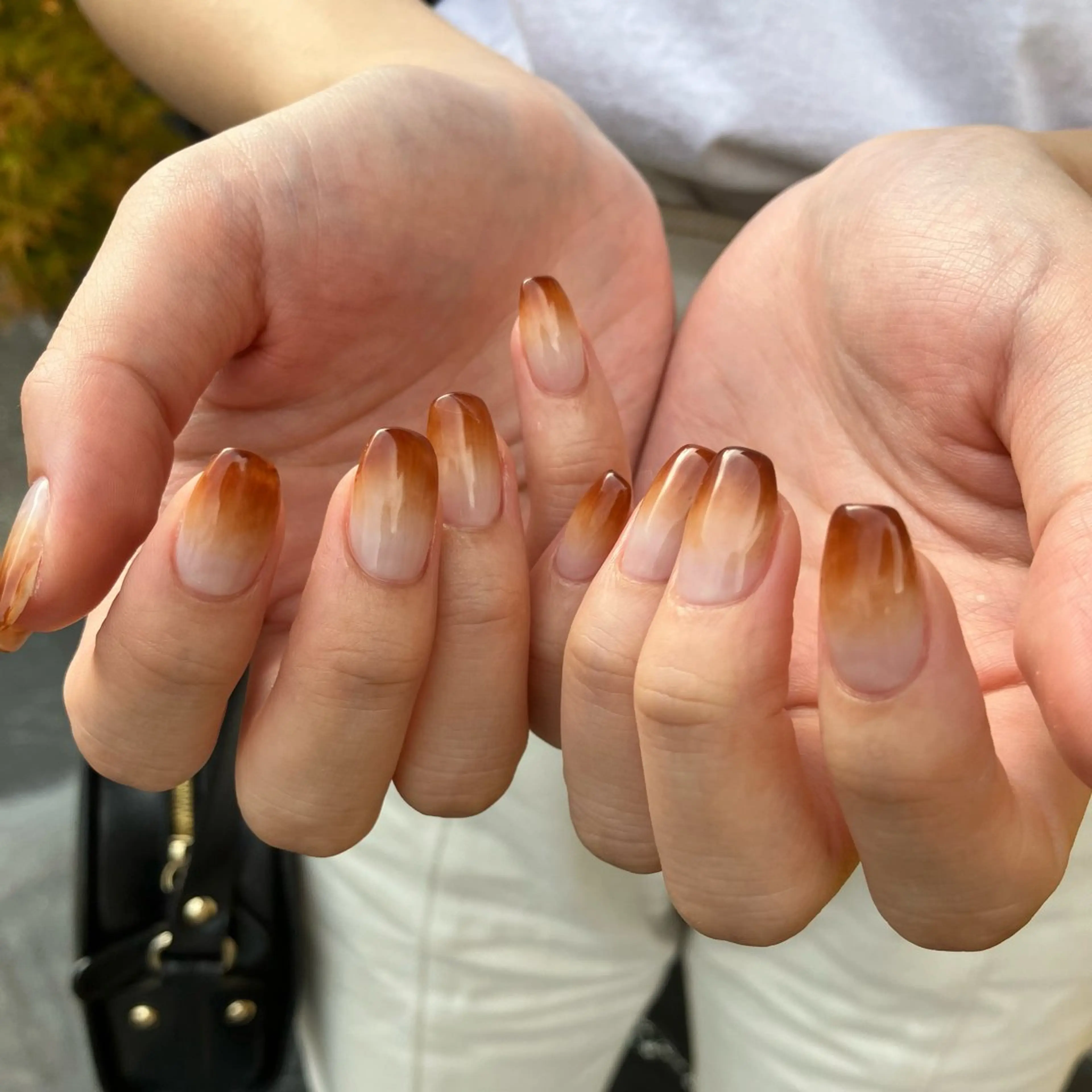 ネイル グラデーション 丹(TAN.) akariのネイルデザイン
