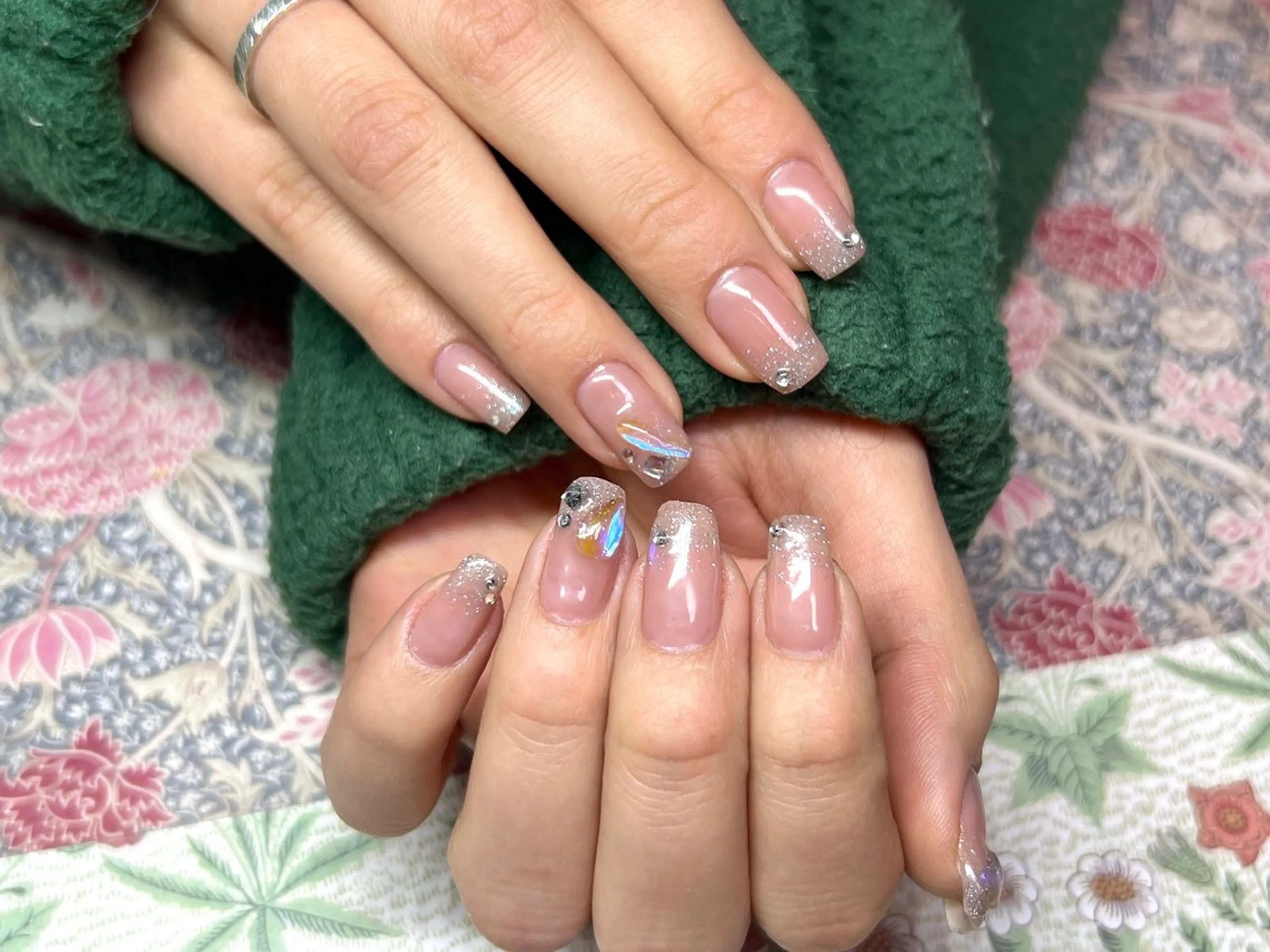 ネイル グラデーション ラメ(グリッター) ラメグラデーション ハンドネイル ★HOSHINO NAIL★新宿店のネイルデザイン