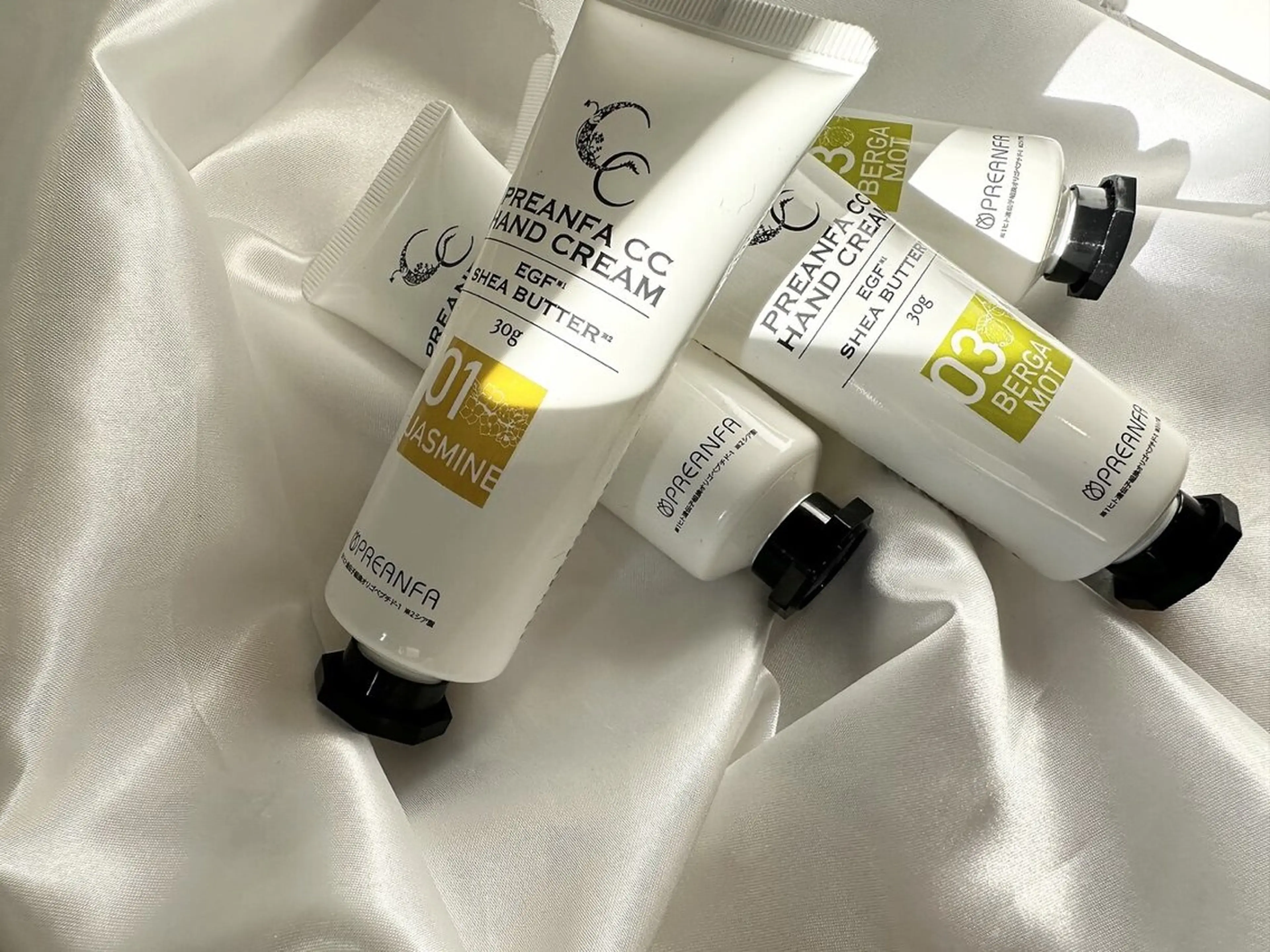 hand care【選べるハンドクリーム付き】の写真