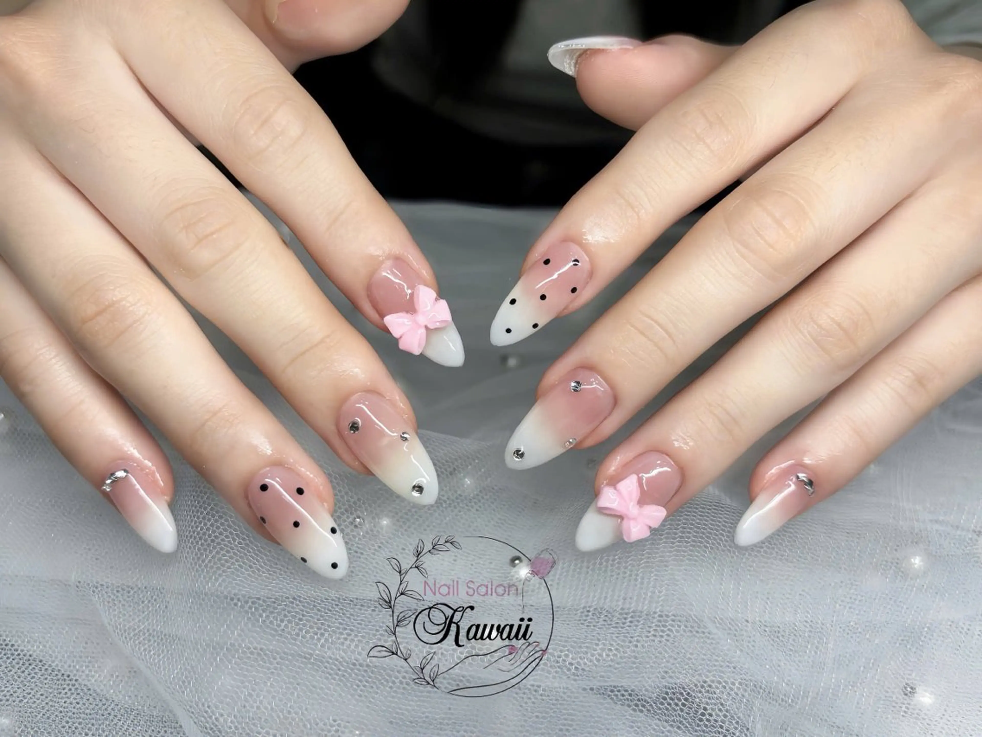 ネイル アートネイル 長さ出し フットネイル フレンチネイル ジェルネイル Kawaii Nail Salon所属・YURI NAIL NARITAのネイルデザイン