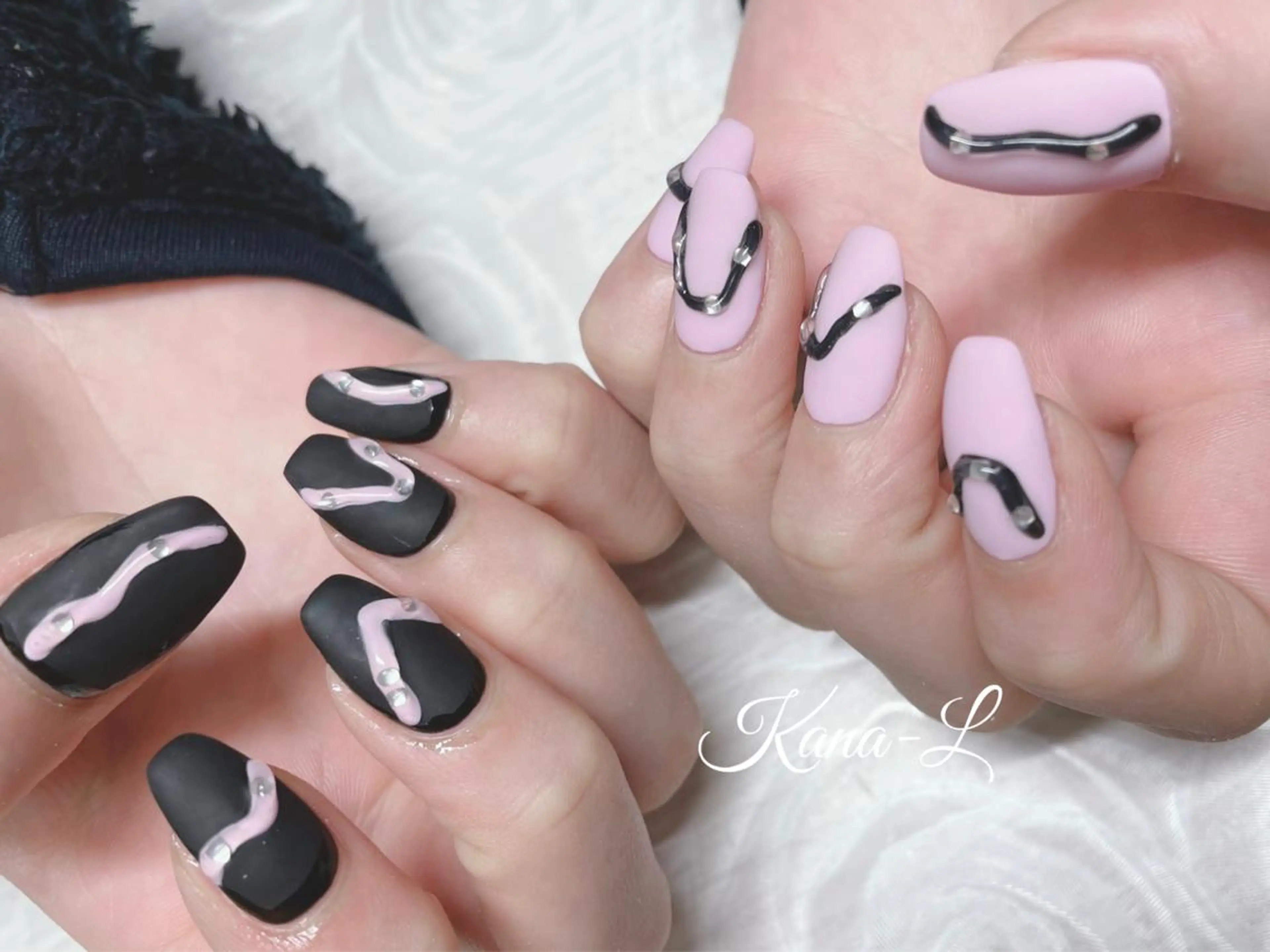 カラー ネイル 黒髪 ピンクカラー 韓国ネイル マットネイル ピンク 芦辺 香奈のネイルデザイン