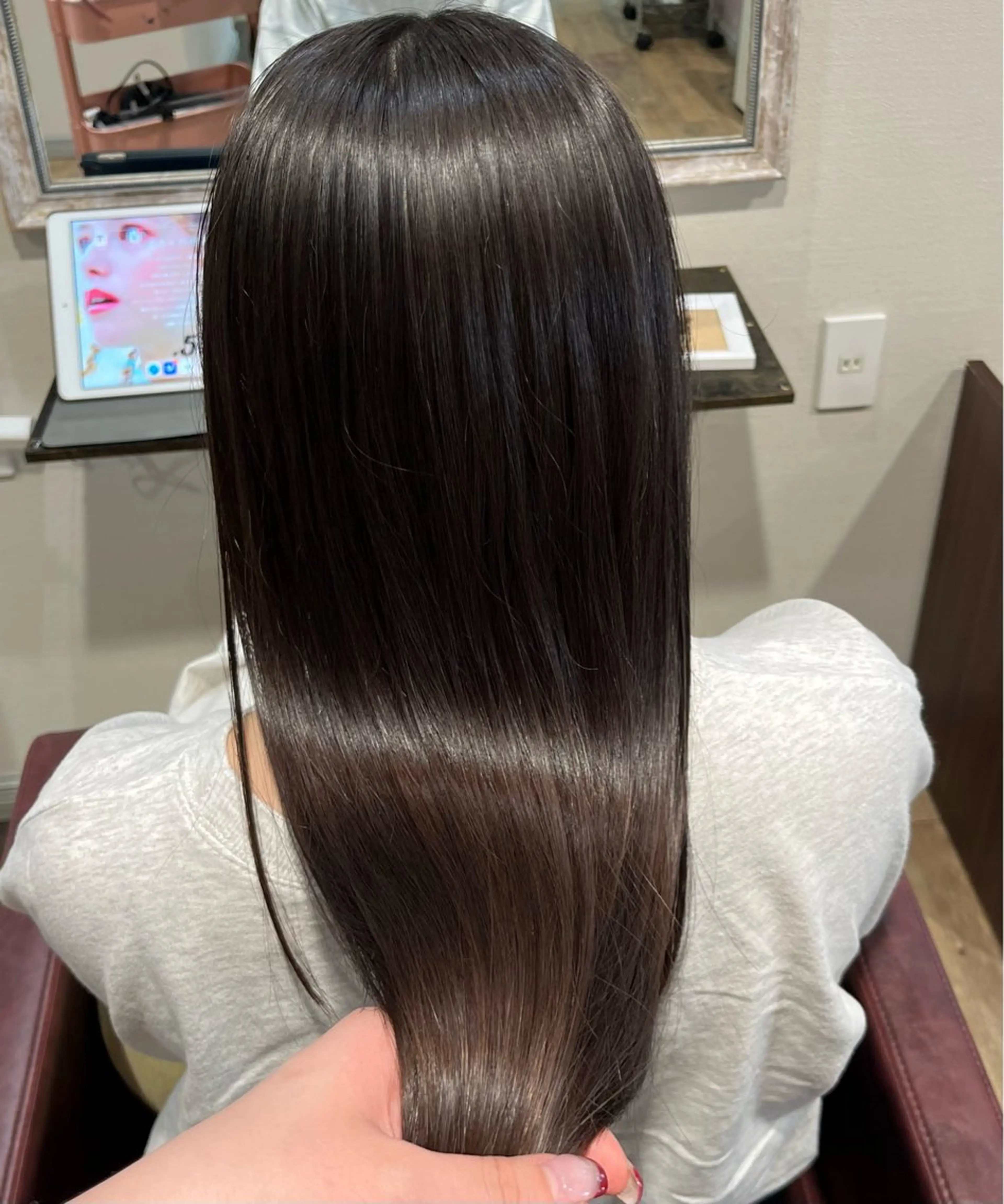 ロング カラー 髪質改善 トリートメント 顔まわり/オフィス カラー/青栁優🔆のヘアスタイル