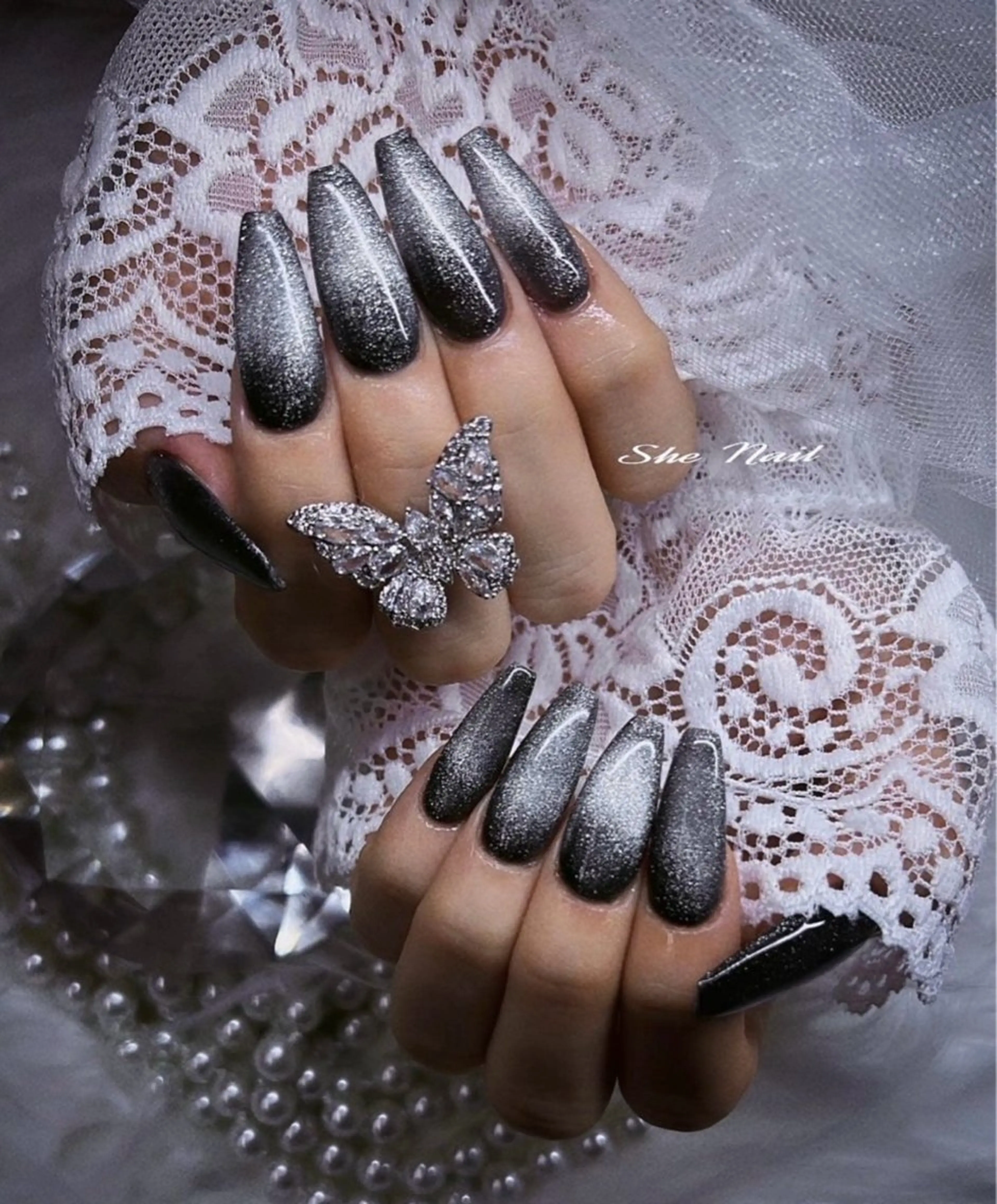 💐マグネットorフラッシュ　　ソフトジェルオフケア込み　2色okの写真