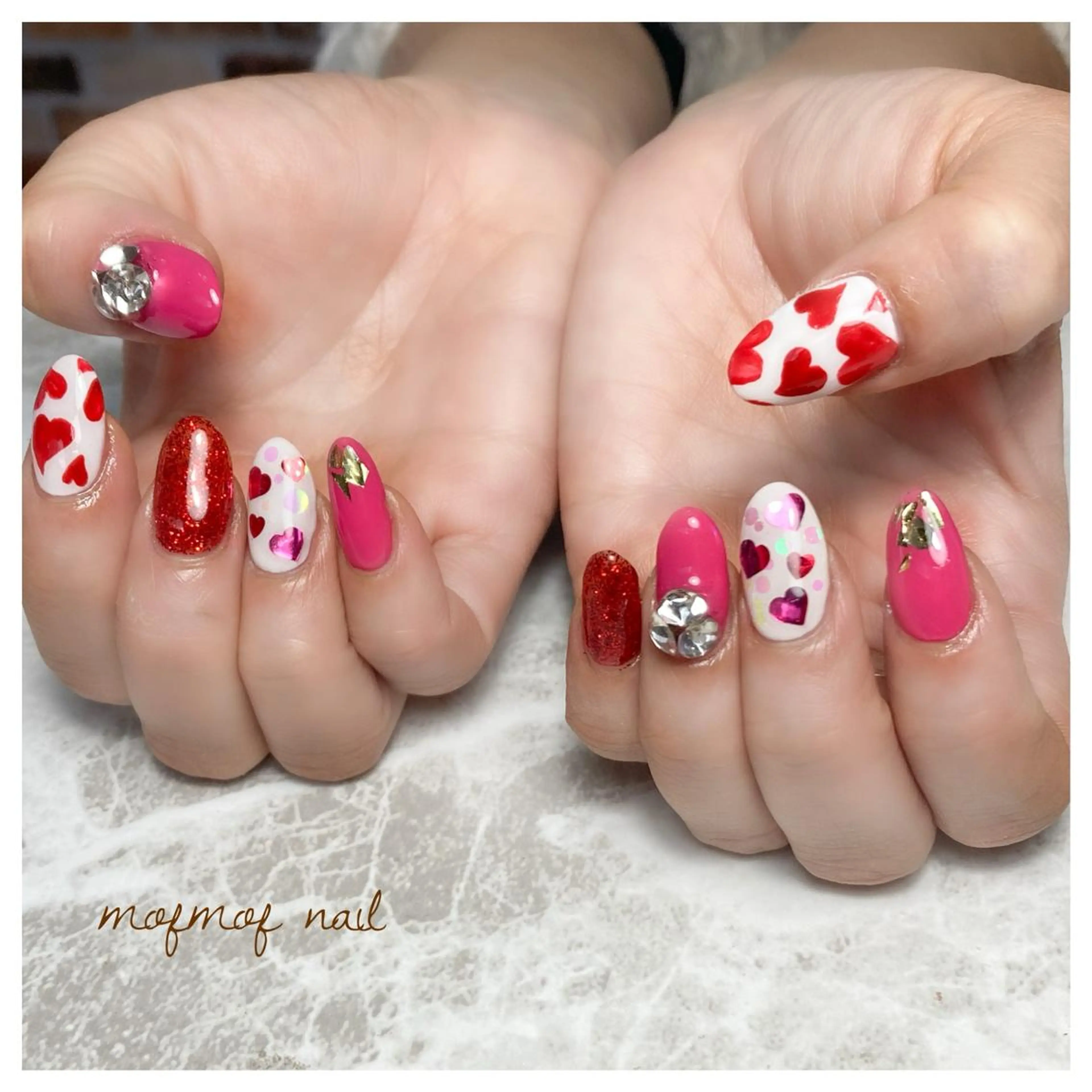 ネイル バレンタイン mofmofnail 🌿shimizuのネイルデザイン