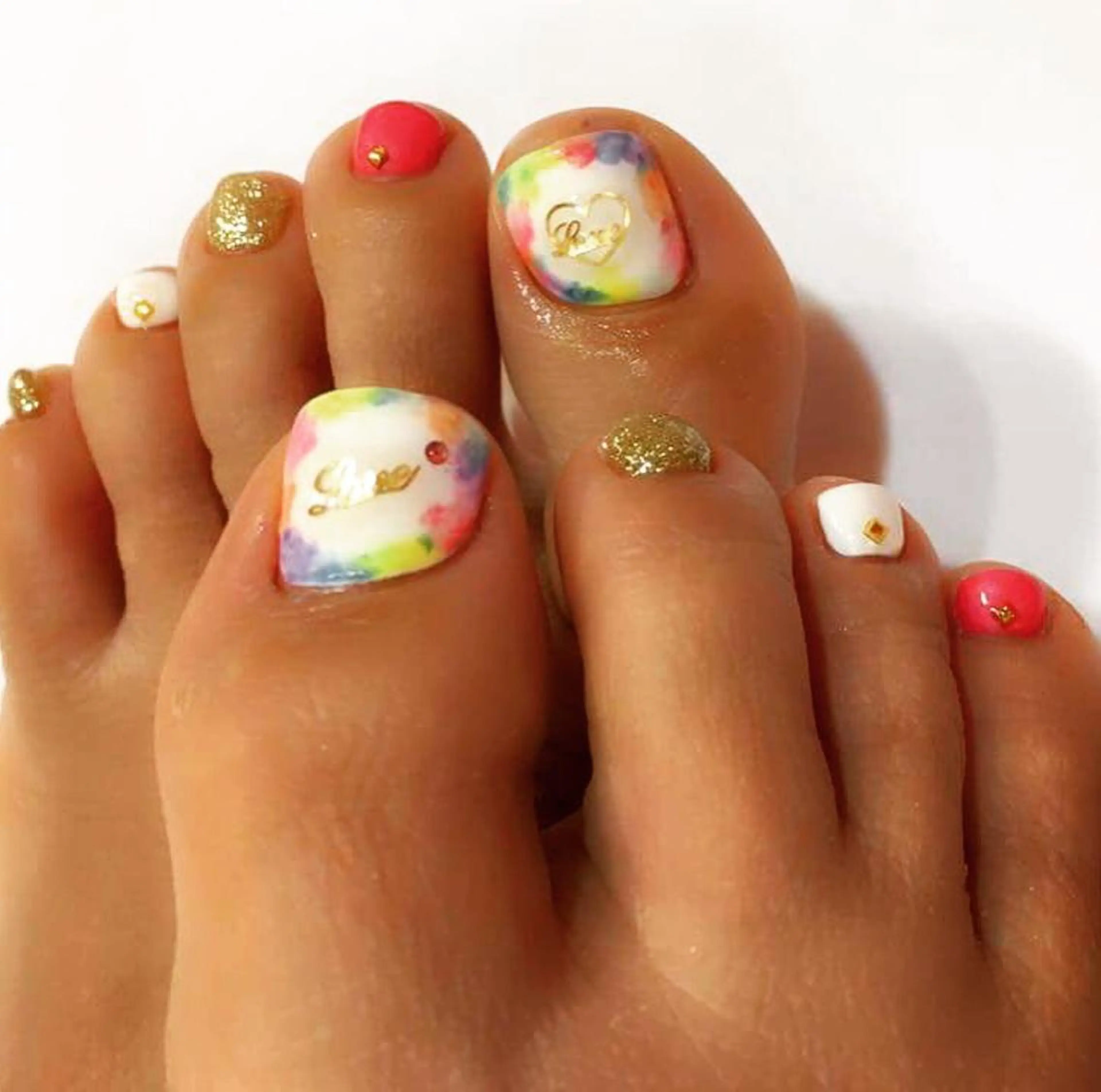 ショート カラー ネイル アートネイル フットネイル ジェルネイル ラメ(グリッター) スカルプネイル NAILSGOGO shibuyaのネイルデザイン