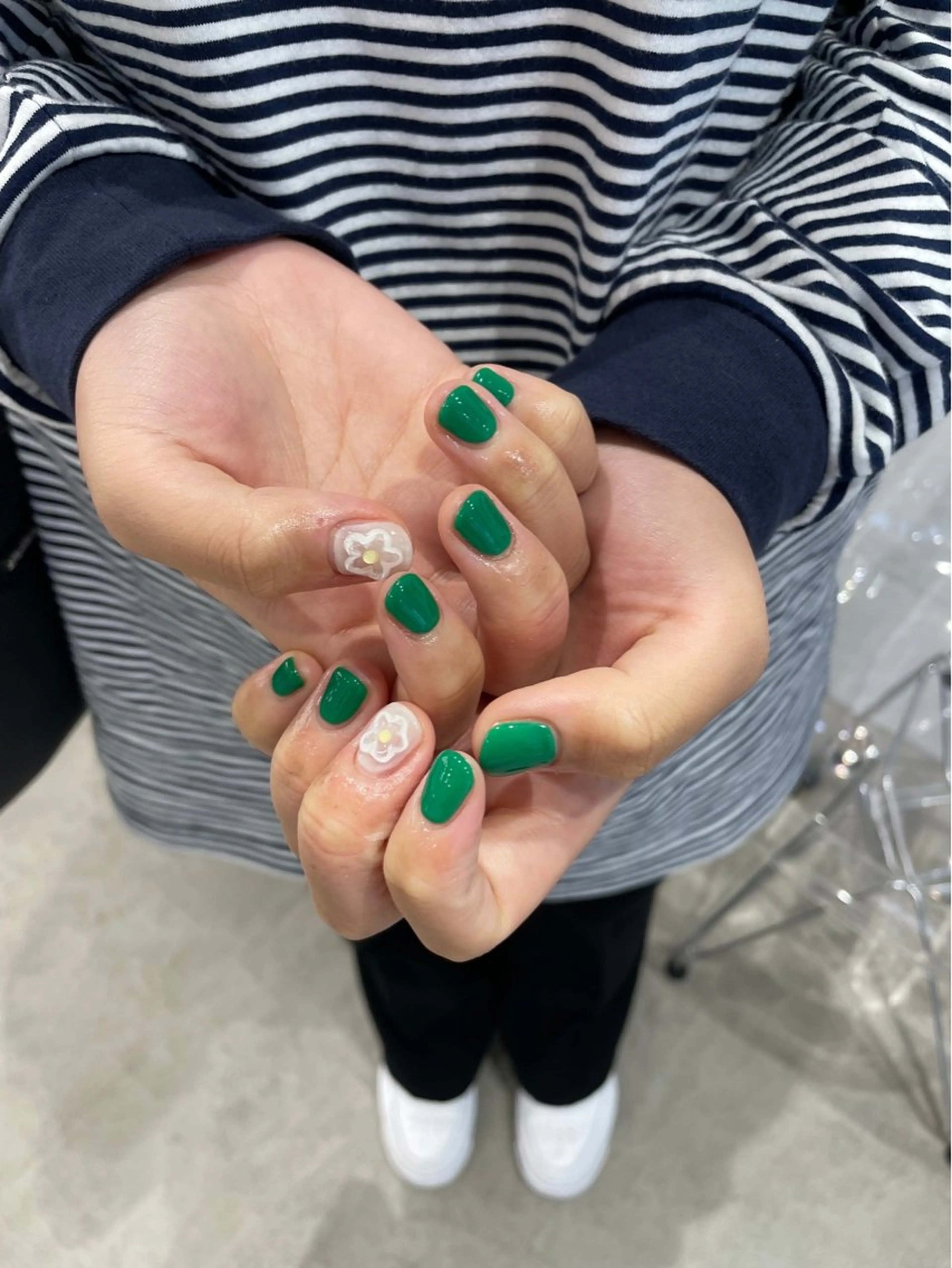 ネイル ジェルネイル 韓国ネイル パラジェル ワンホンネイル emu所属・けいこ🍊ニュアンス ネイル/個性派ネイルのネイルデザイン