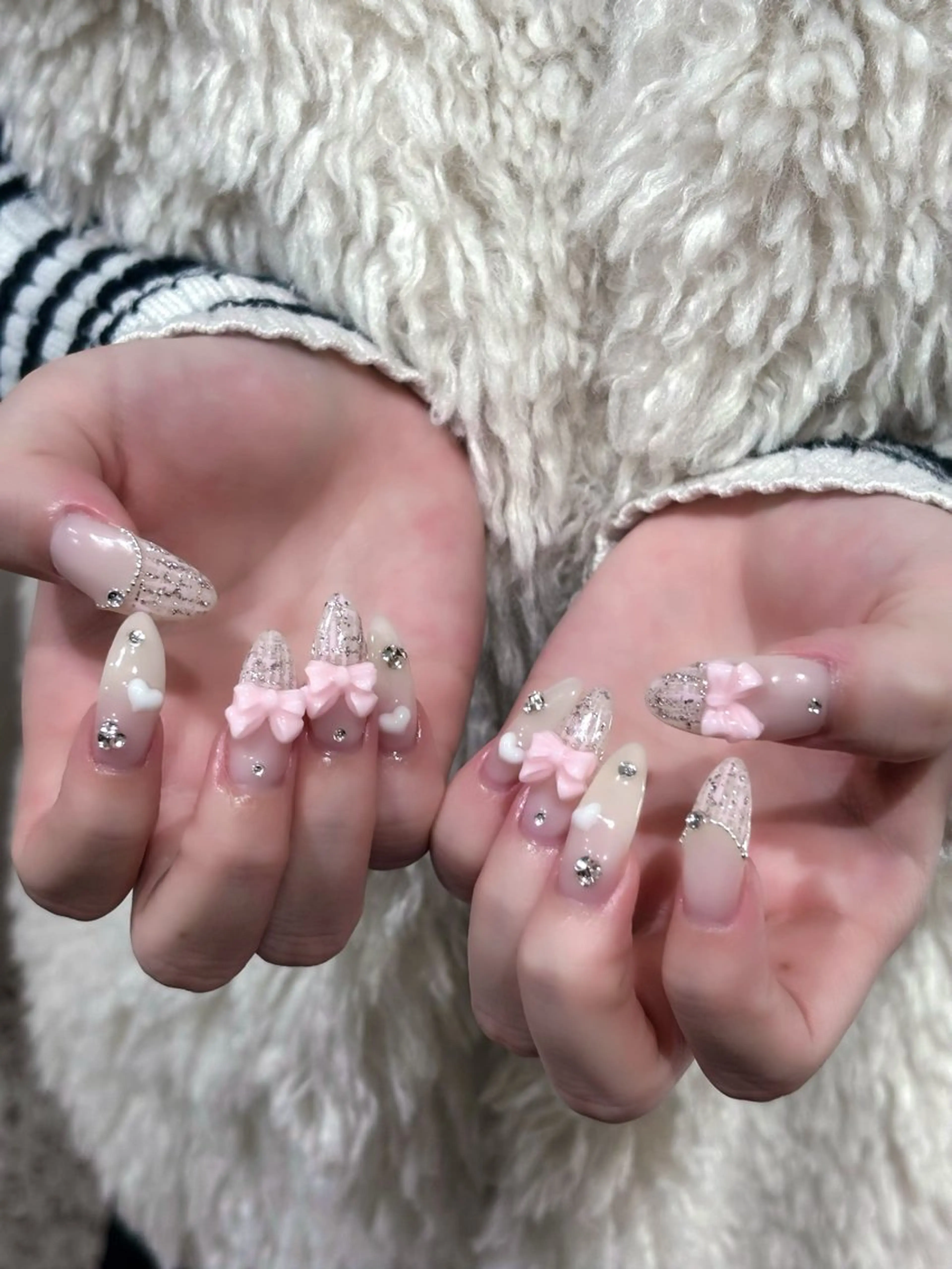 ネイル ハンドネイル リ サのネイルデザイン