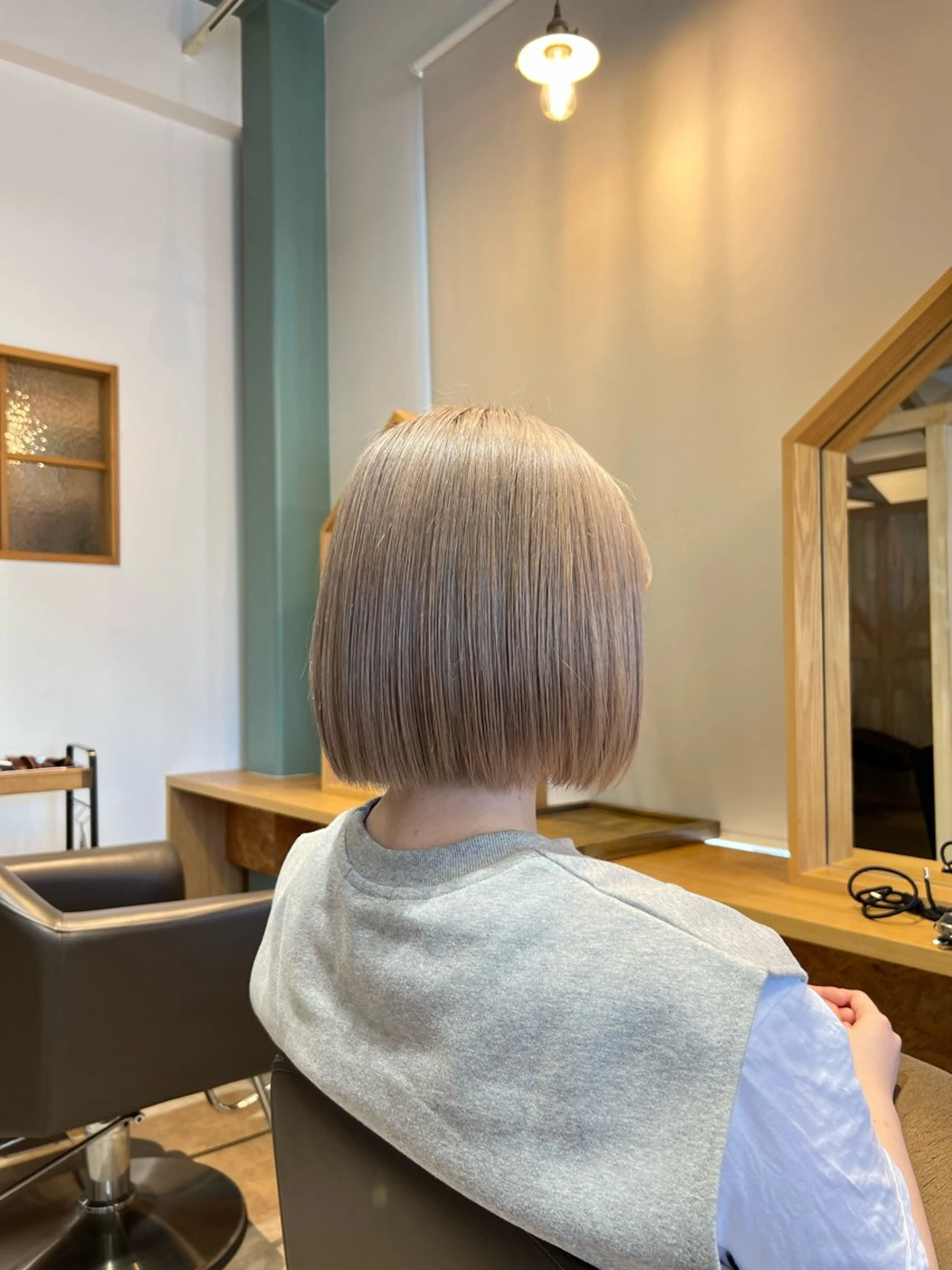 ミディアム カラー ベージュカラー ホワイトベージュ 北花田美容師🍃村尾 光太/むらのヘアスタイル