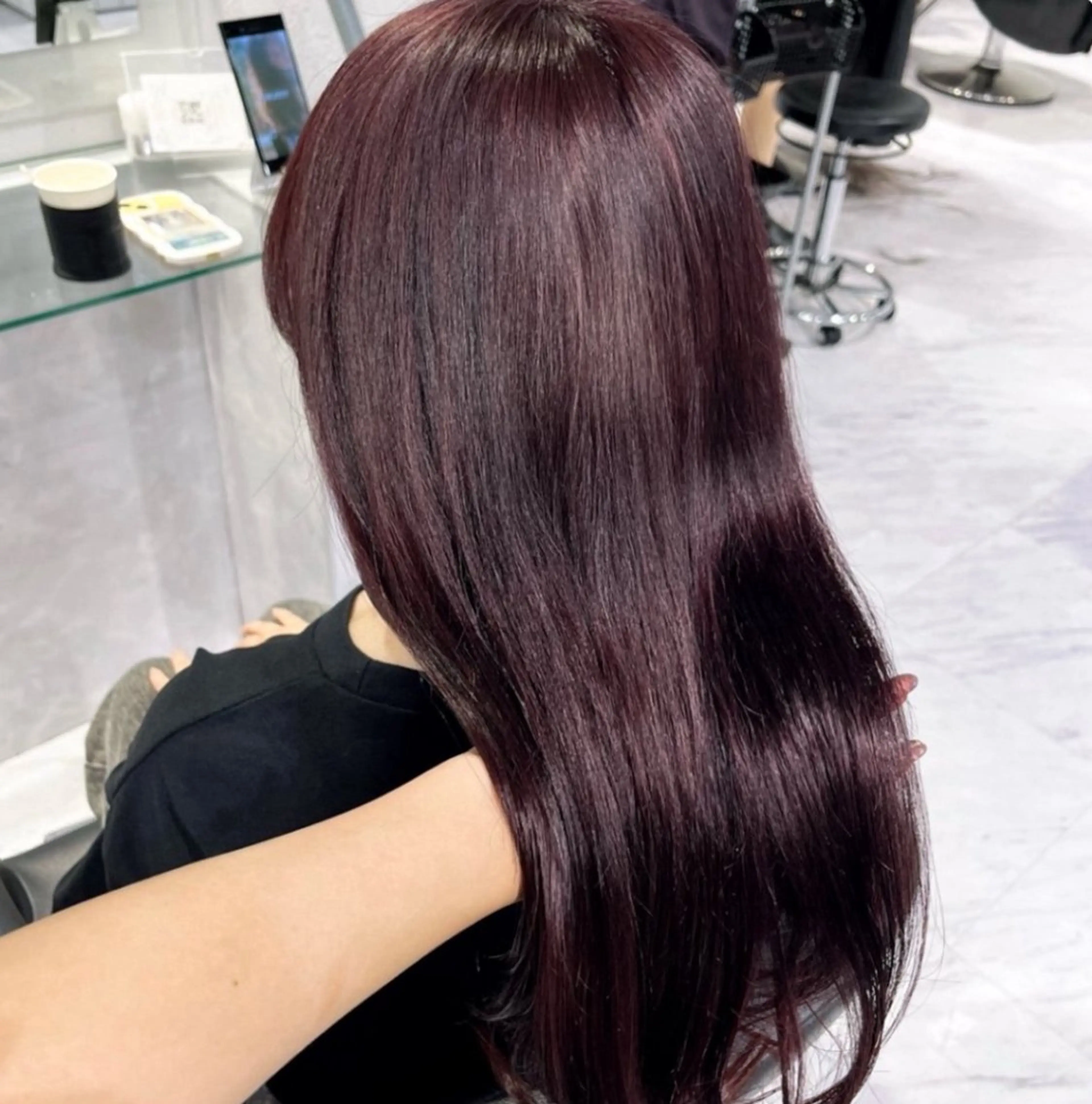 ロング カラー 🫧うる艶トレンド 🫧透明感カラーのヘアスタイル