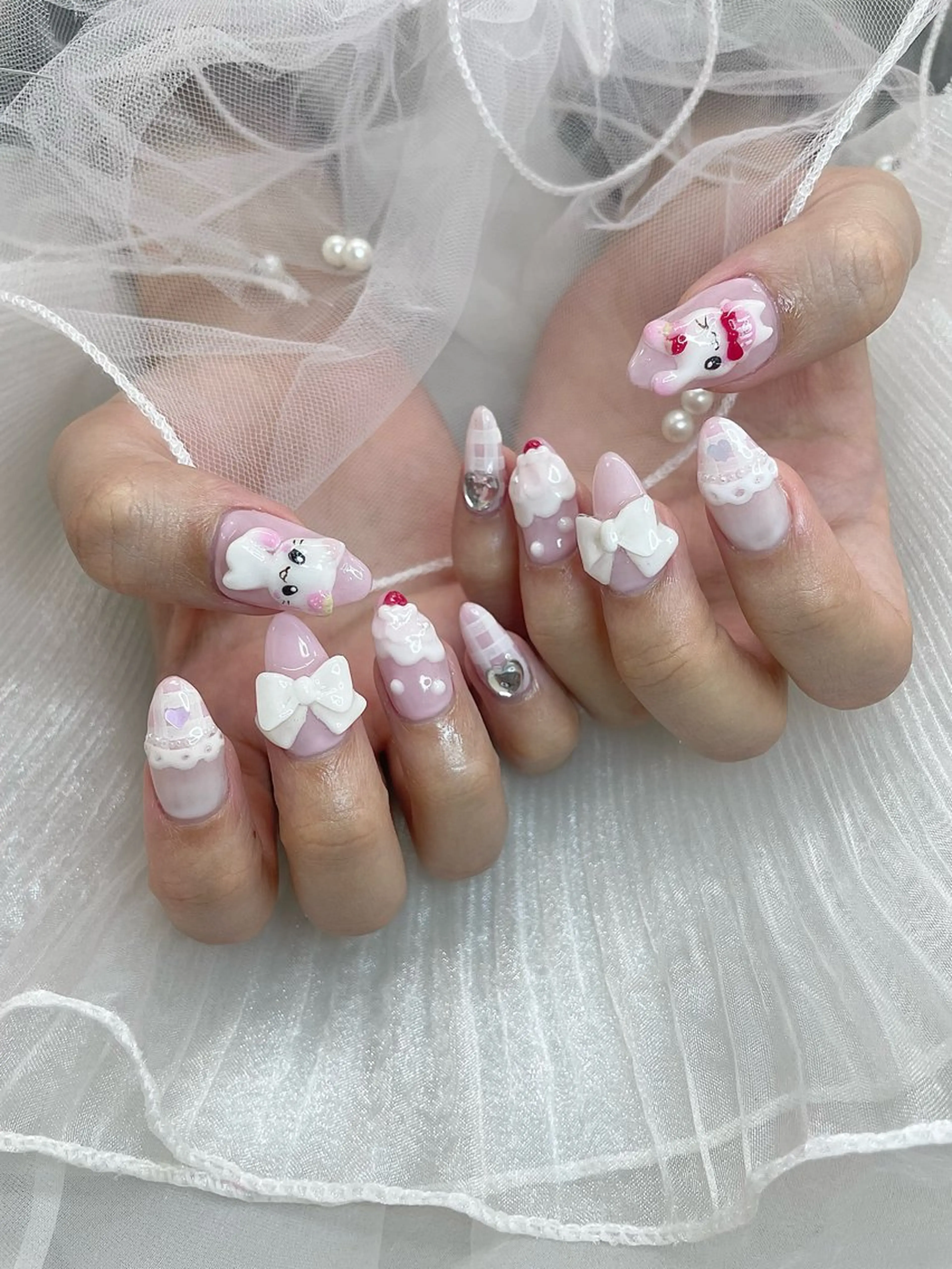 ネイル ハンドネイル 五十嵐 美智のネイルデザイン