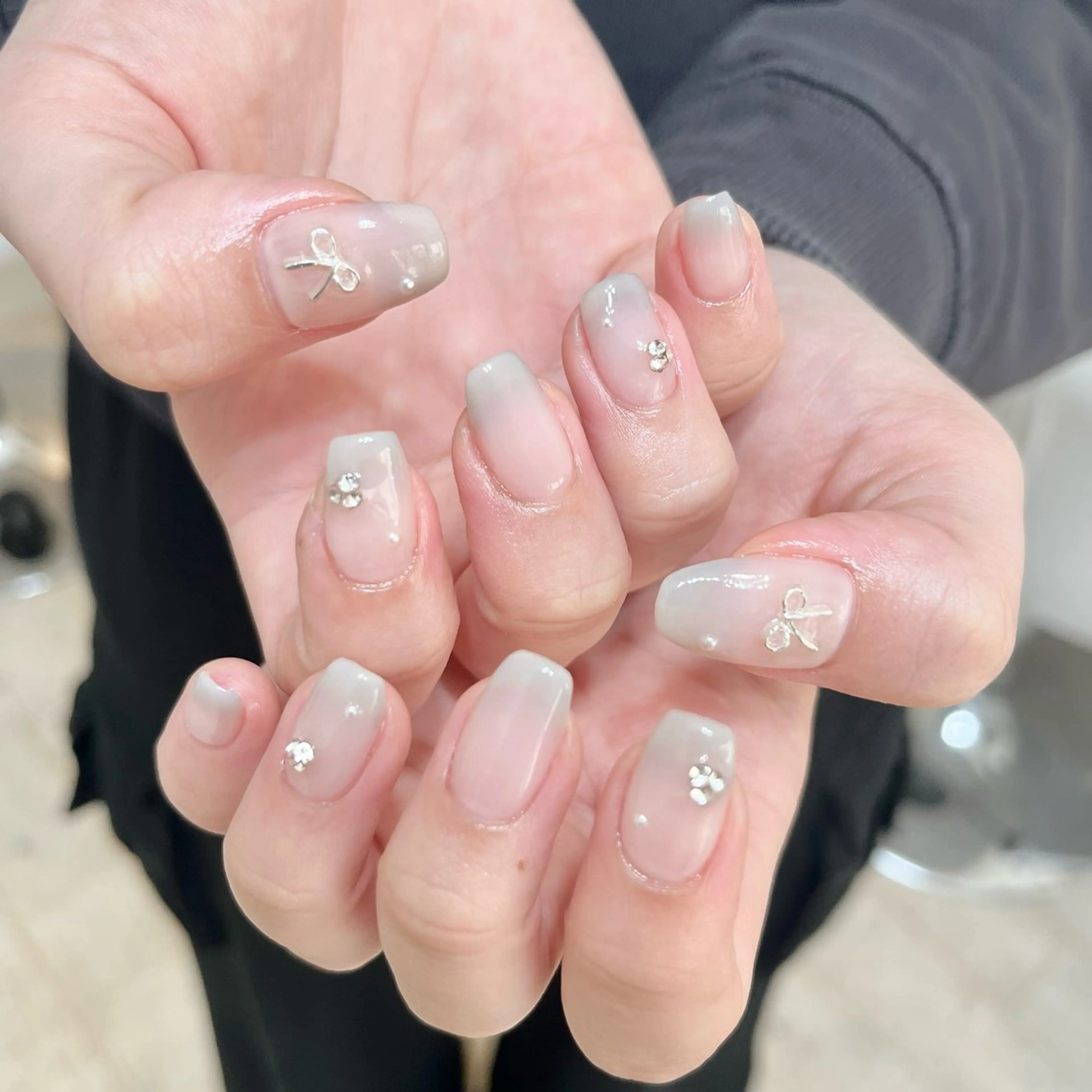 ネイル グラデーション エクラン 元住吉店所属・エクラン元住吉店 ユウキのネイルデザイン