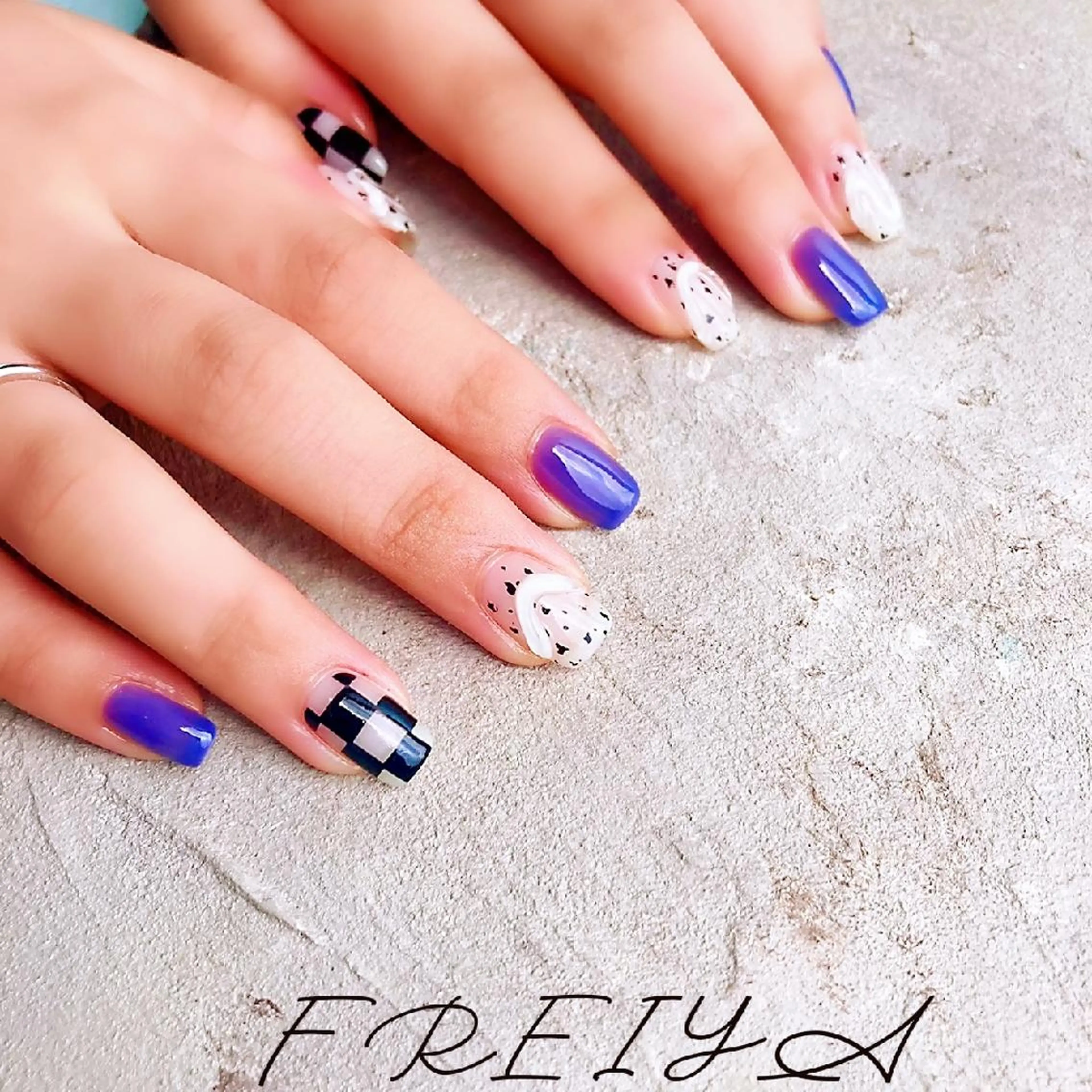 ネイル FREIYA所属・FREIYA マツエク、ネイルのマツエク・マツパデザイン