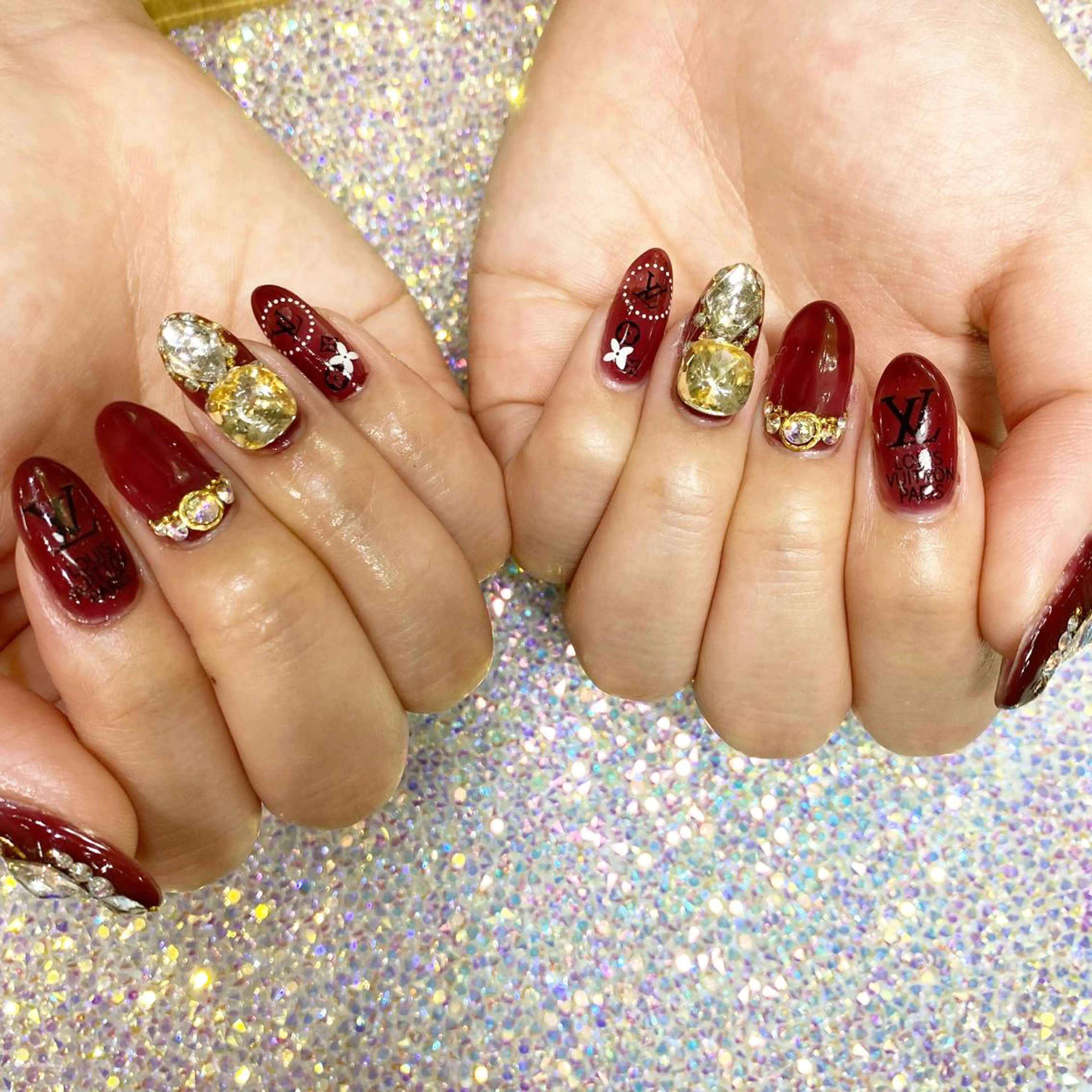 ネイル ストーンネイル Rire_eye+beauty_nail所属・Rire_ nail_yukiのネイルデザイン