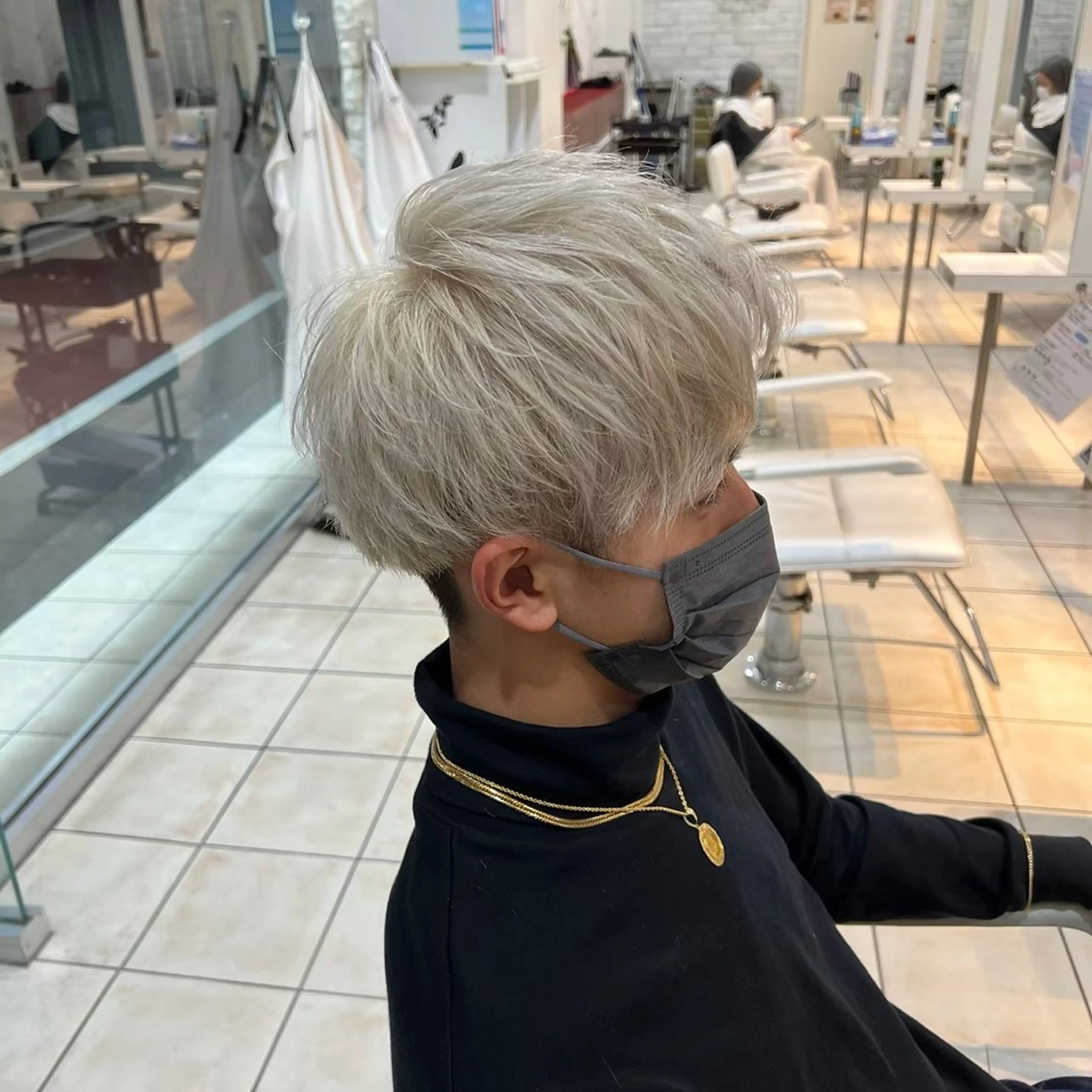 カラー メンズ 石川 歳也のヘアスタイル