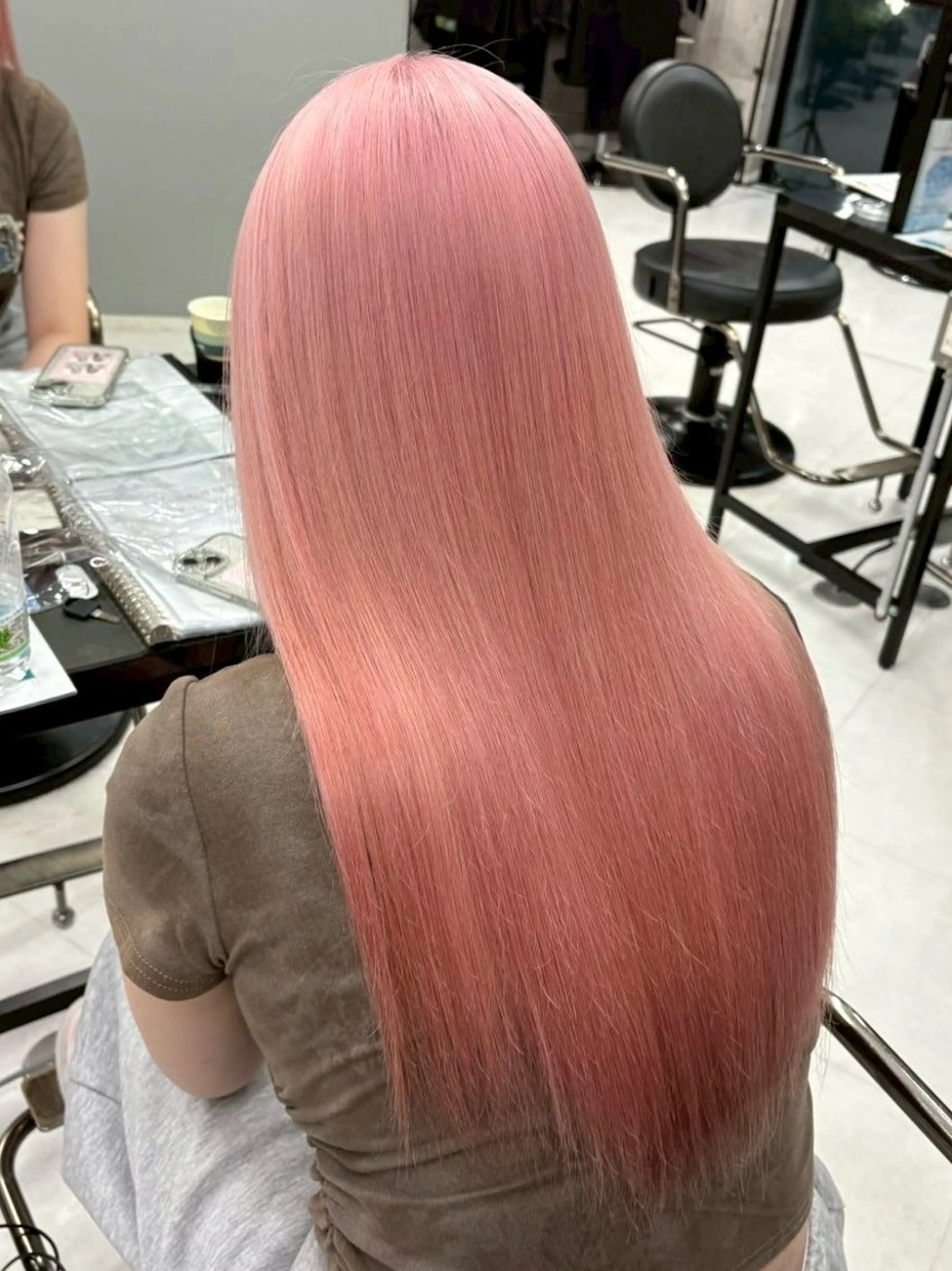 セミロング カラー パーマ ヘアアレンジ メンズ キッズ トリートメント レイヤー×ハイトーン / mihana🪐のヘアスタイル