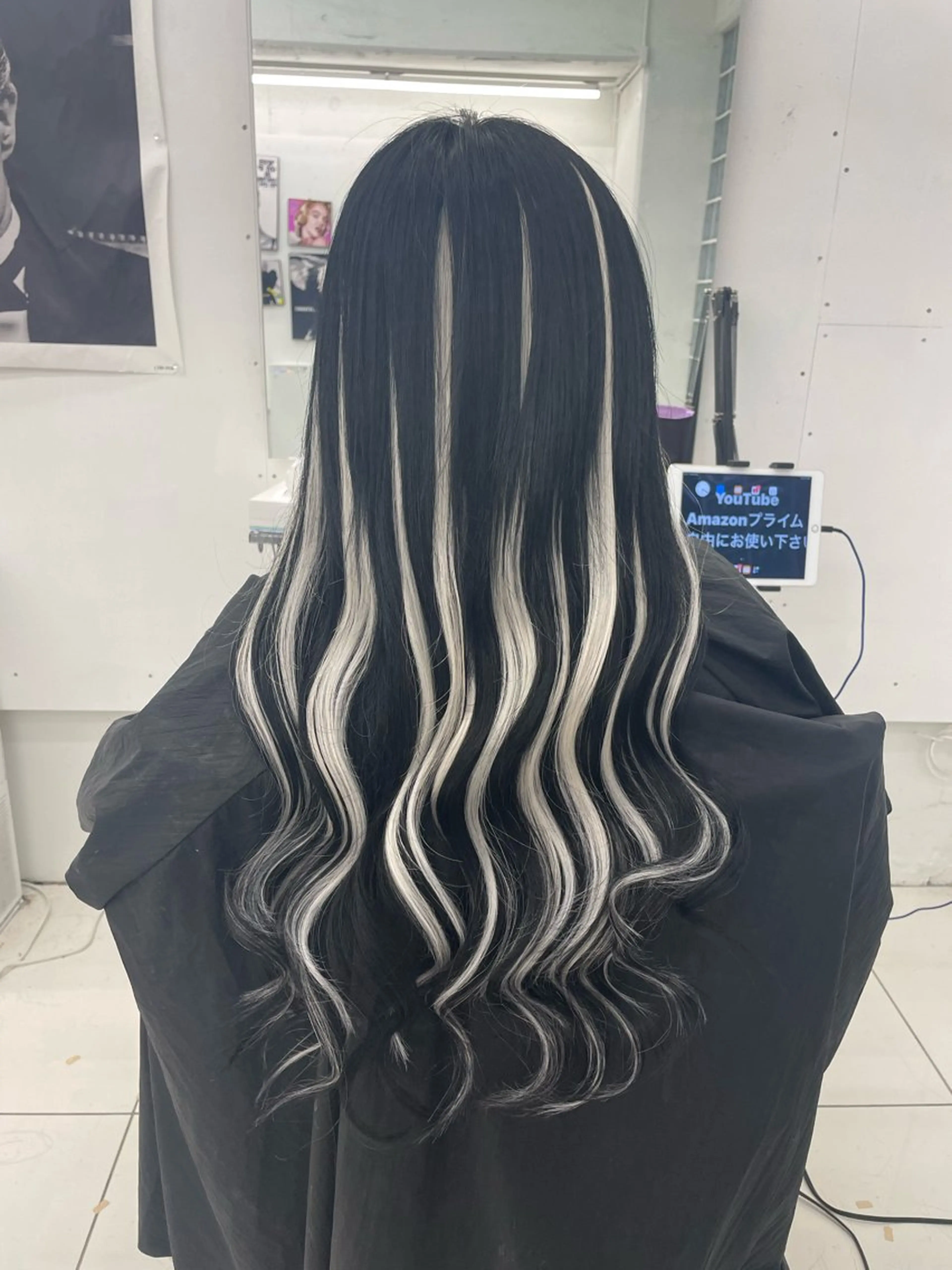 ロング エクステ 中村 海星のヘアスタイル