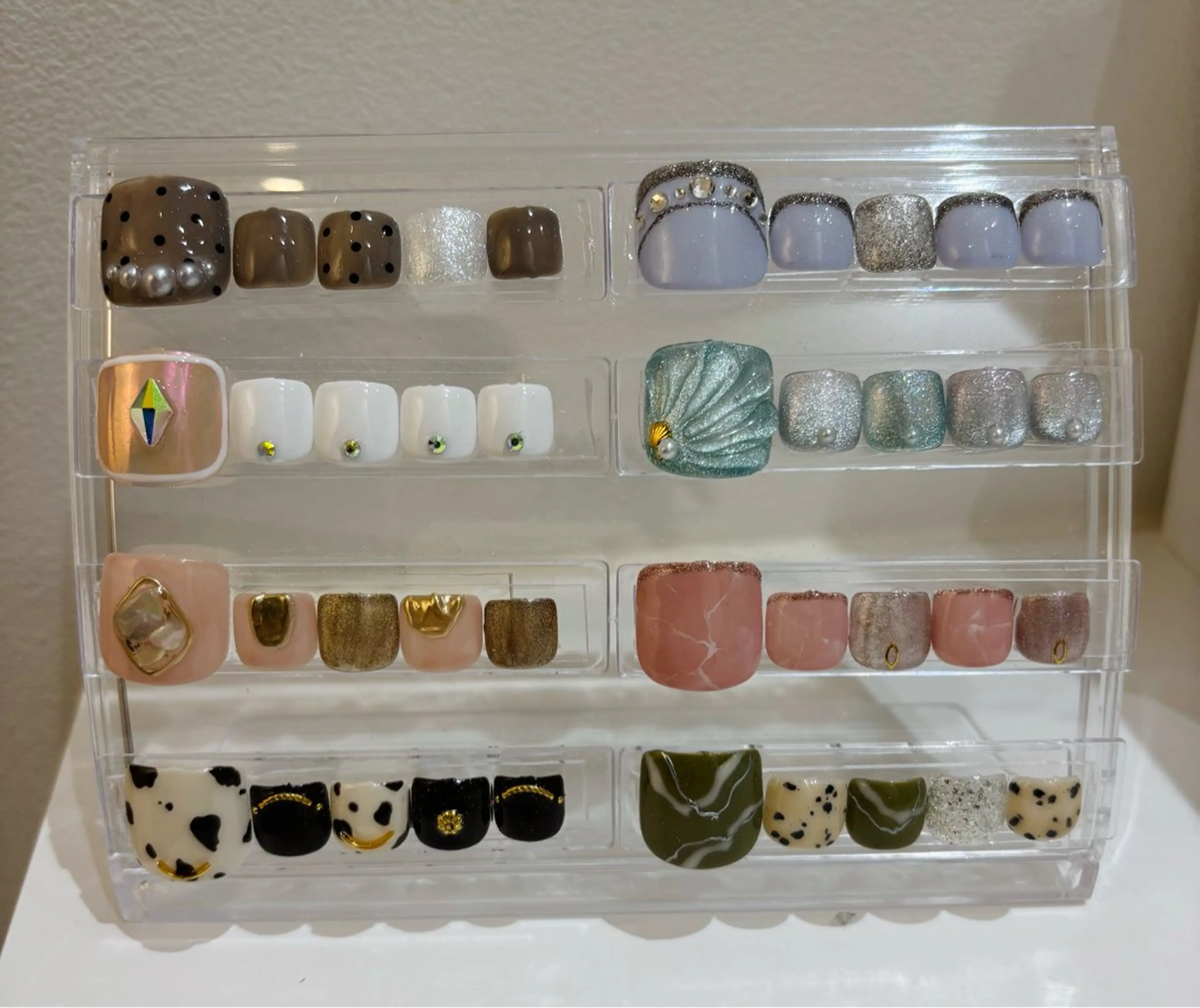 ネイル フットネイル aries 心斎橋所属・Misaki Aries心斎橋店のネイルデザイン