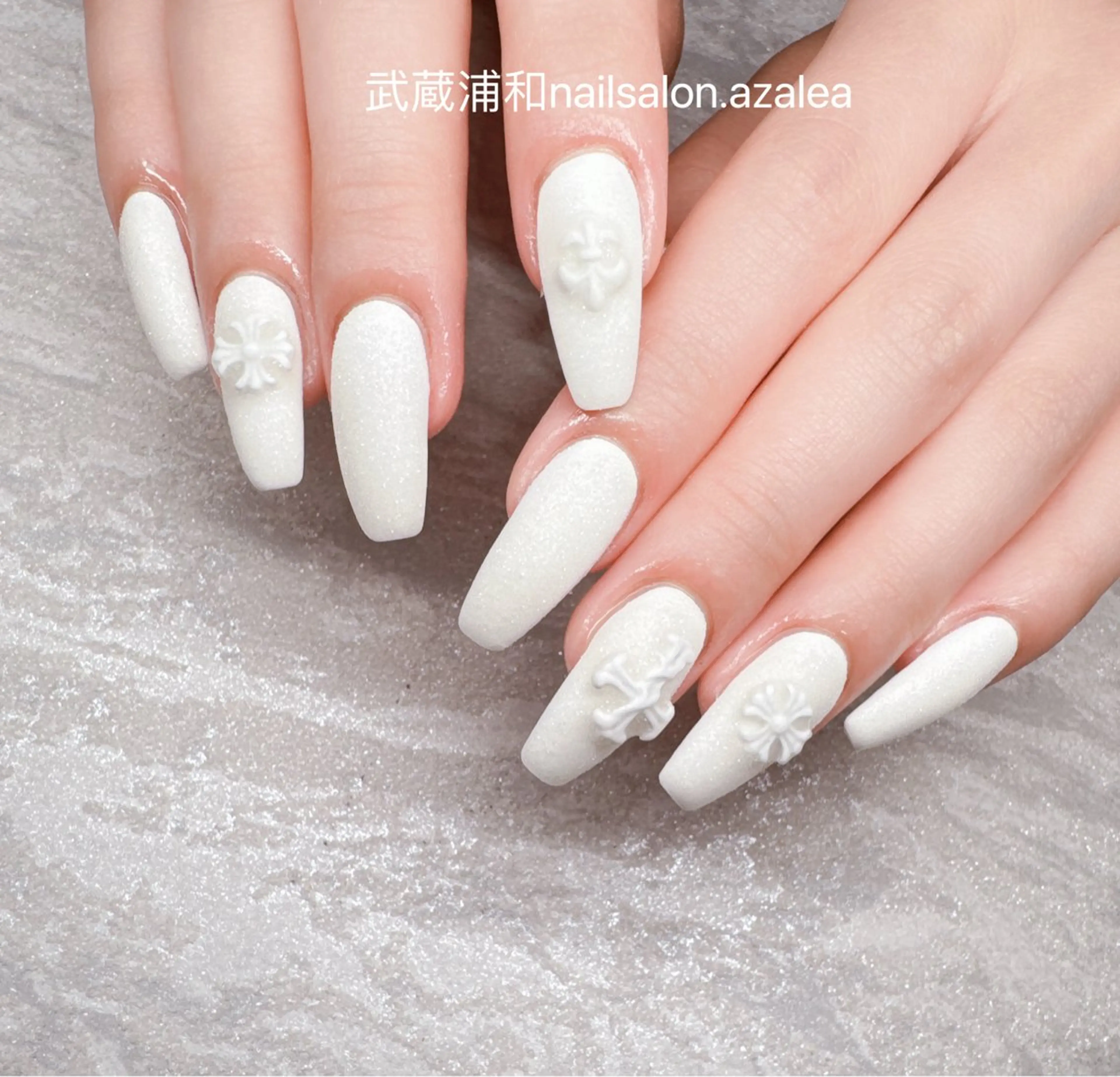 ネイル ハンドネイル R inのネイルデザイン