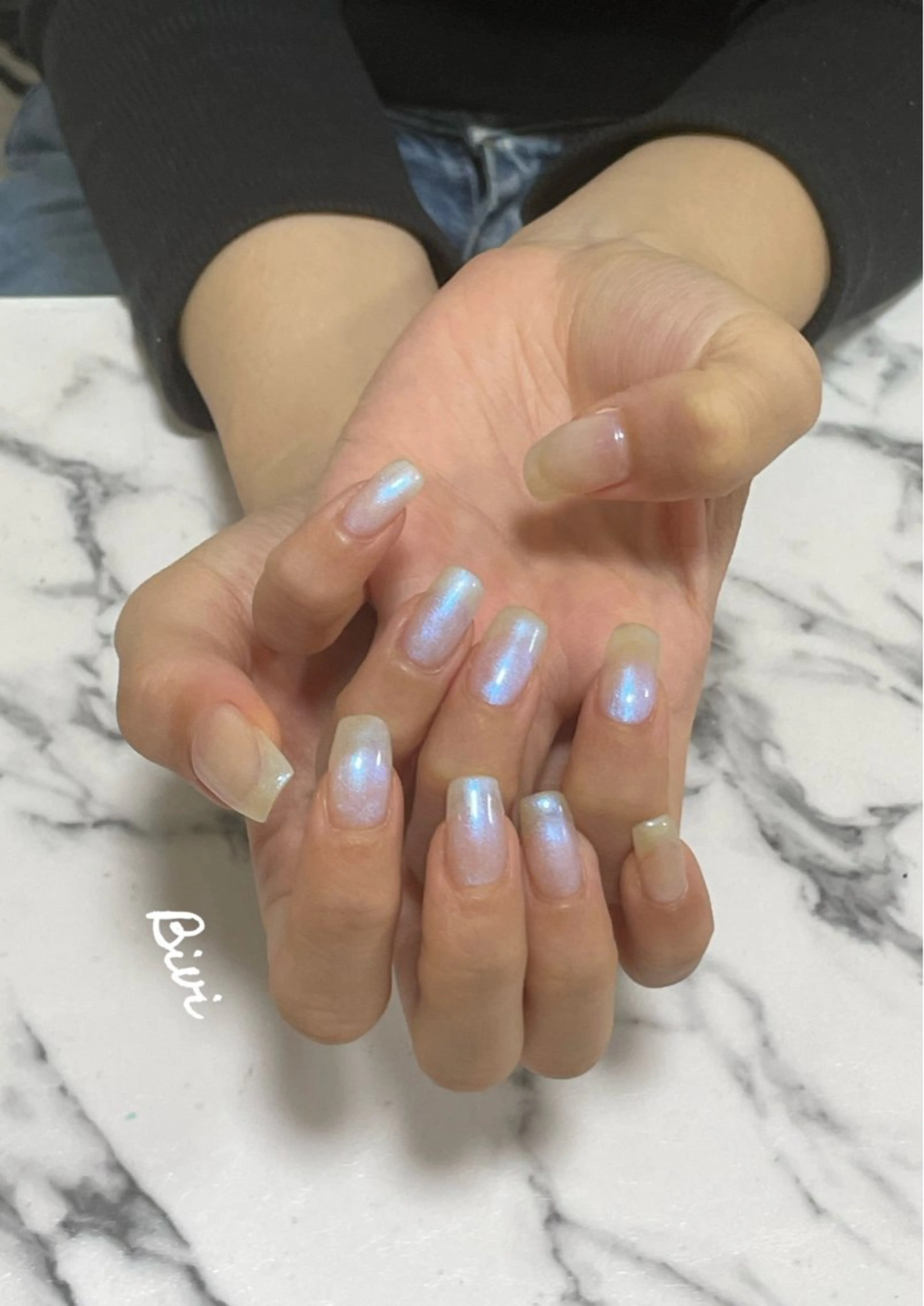 ネイル アートネイル フラッシュネイル ラメ(グリッター) シルバー スクエアネイル ハンドネイル ハンドケア ♡Bivi♡自爪に 優しいネイルサロンのネイルデザイン