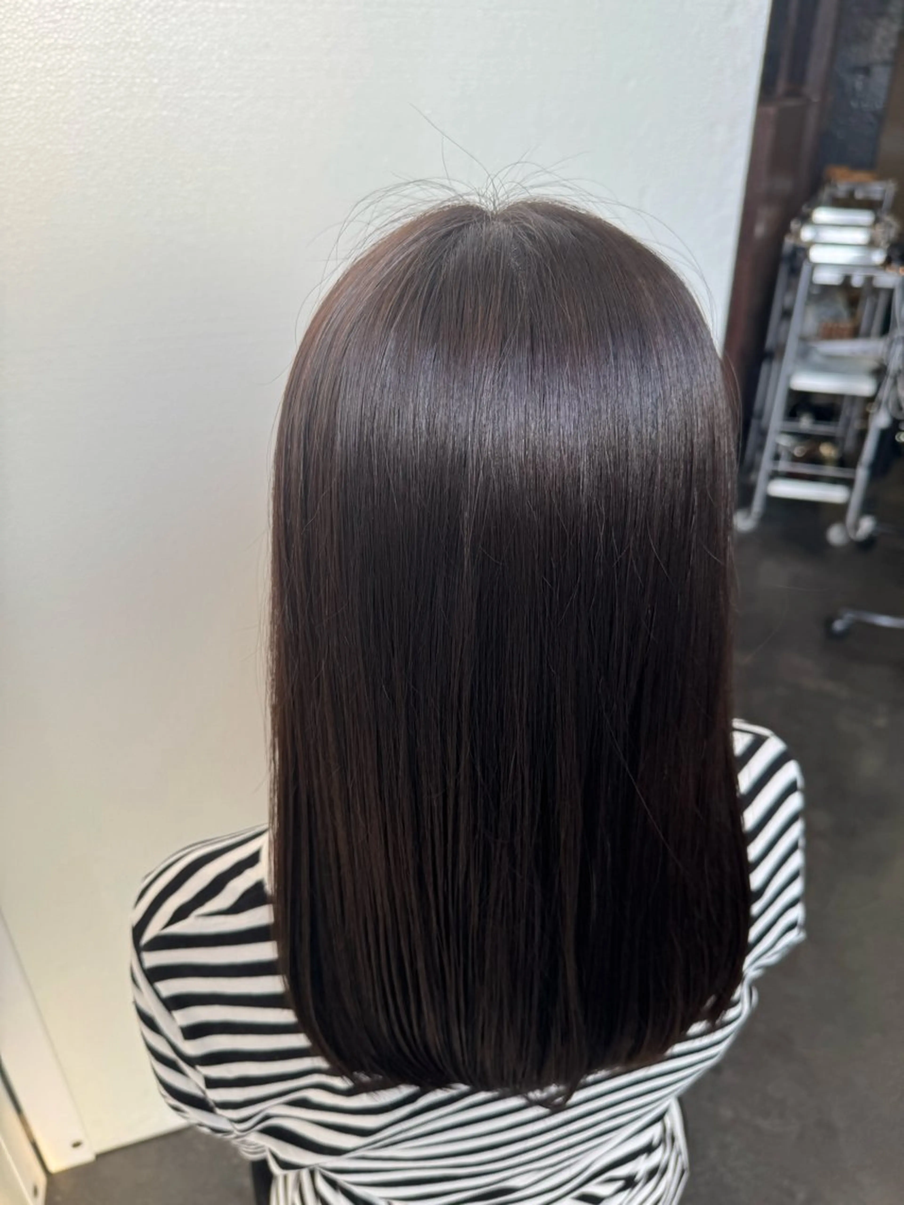 ミディアム ヘアカラー 透明感color ハイトーン✨みくりのヘアスタイル