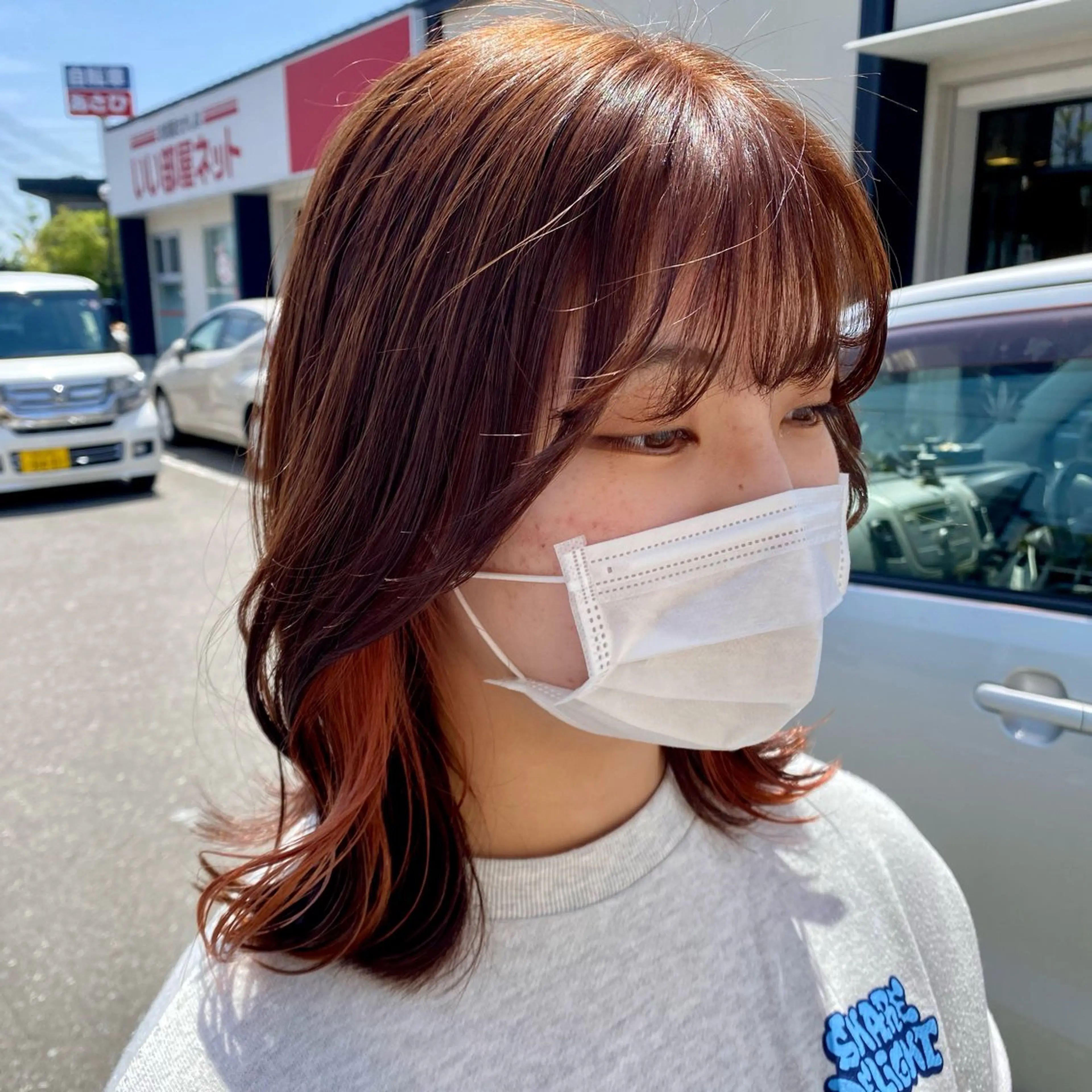 ミディアム カラー 惣木 菜穂のヘアスタイル