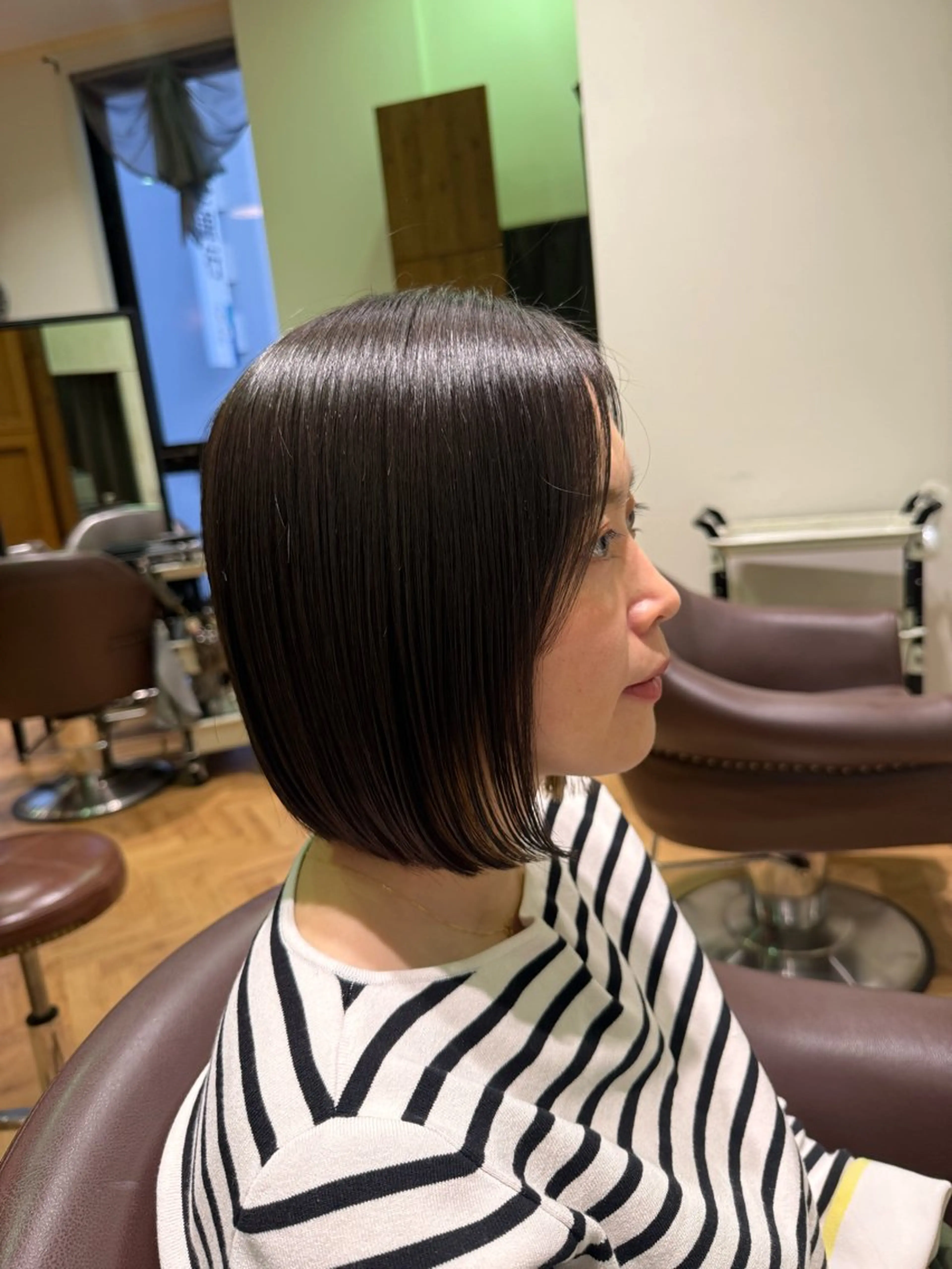 ミディアム ボブ 溝口 槙里也のヘアスタイル