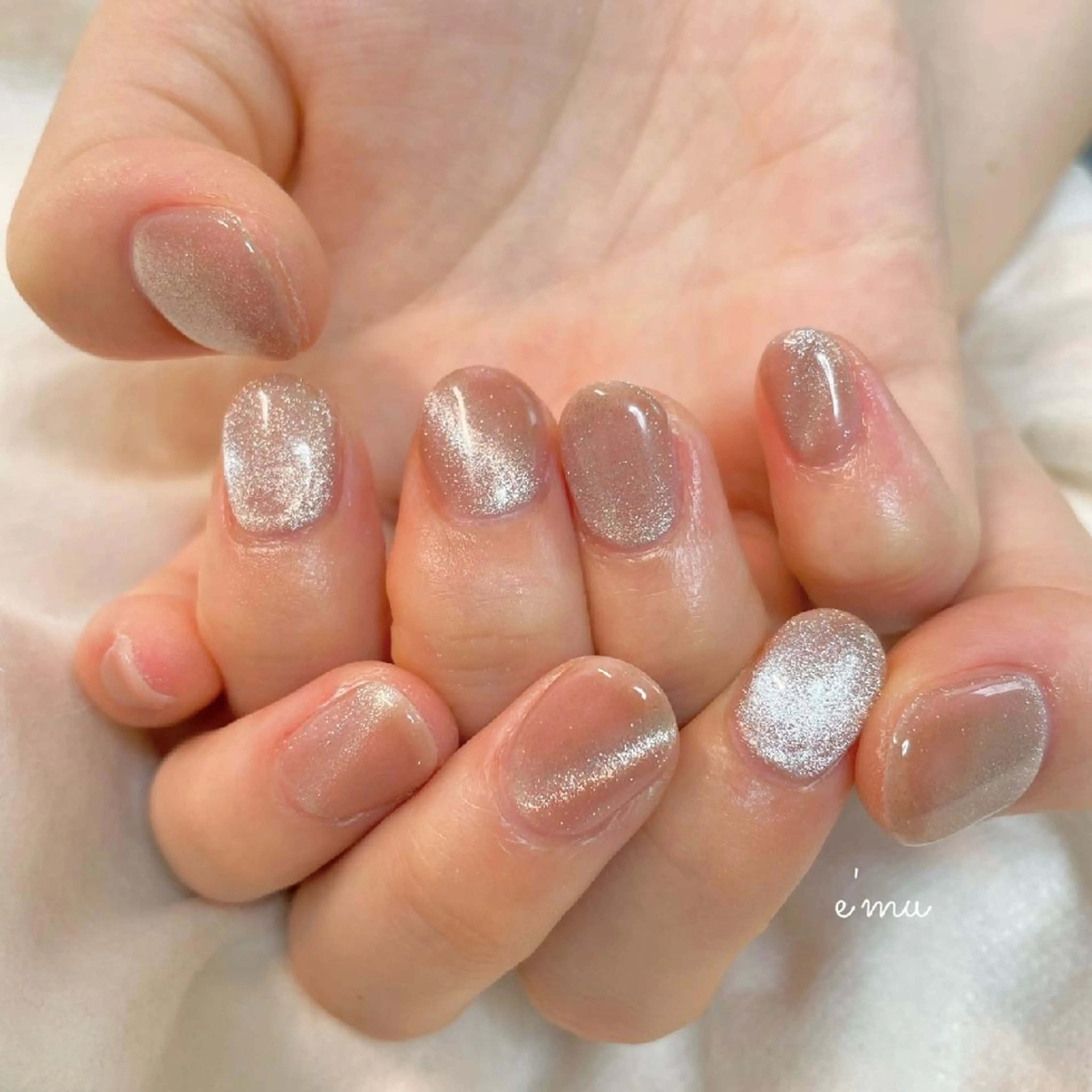 ネイル マグネットネイル ワンカラーネイル ピンク ピンクベージュ ハンドネイル nail salon e'mu💐のネイルデザイン