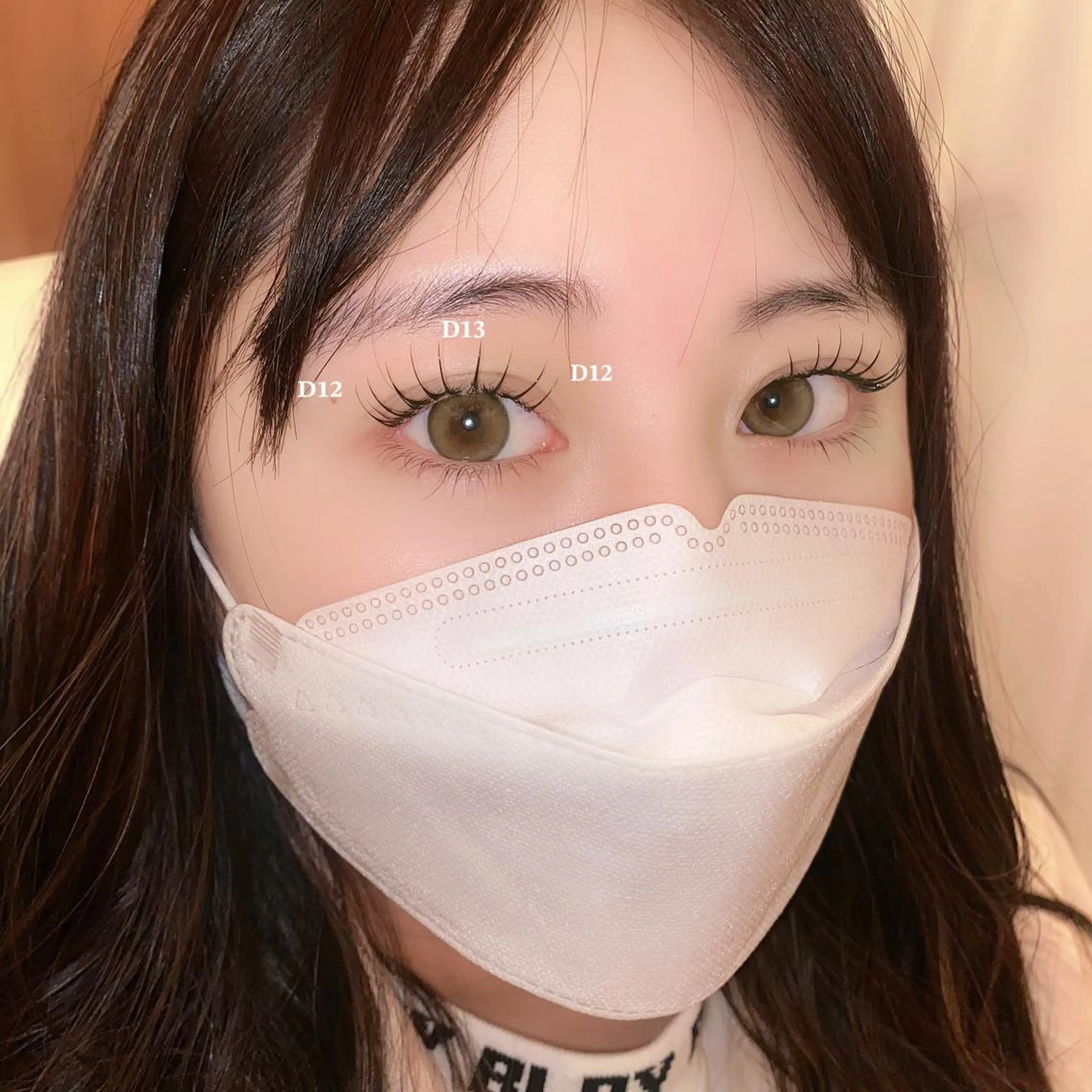 マツエク・マツパ 束感まつ毛 フラットラッシュ 韓国風マツエク パリジェンヌラッシュリフト ボリュームラッシュ 肌に馴染むハイトーン /ミルクティーカラーのヘアスタイル