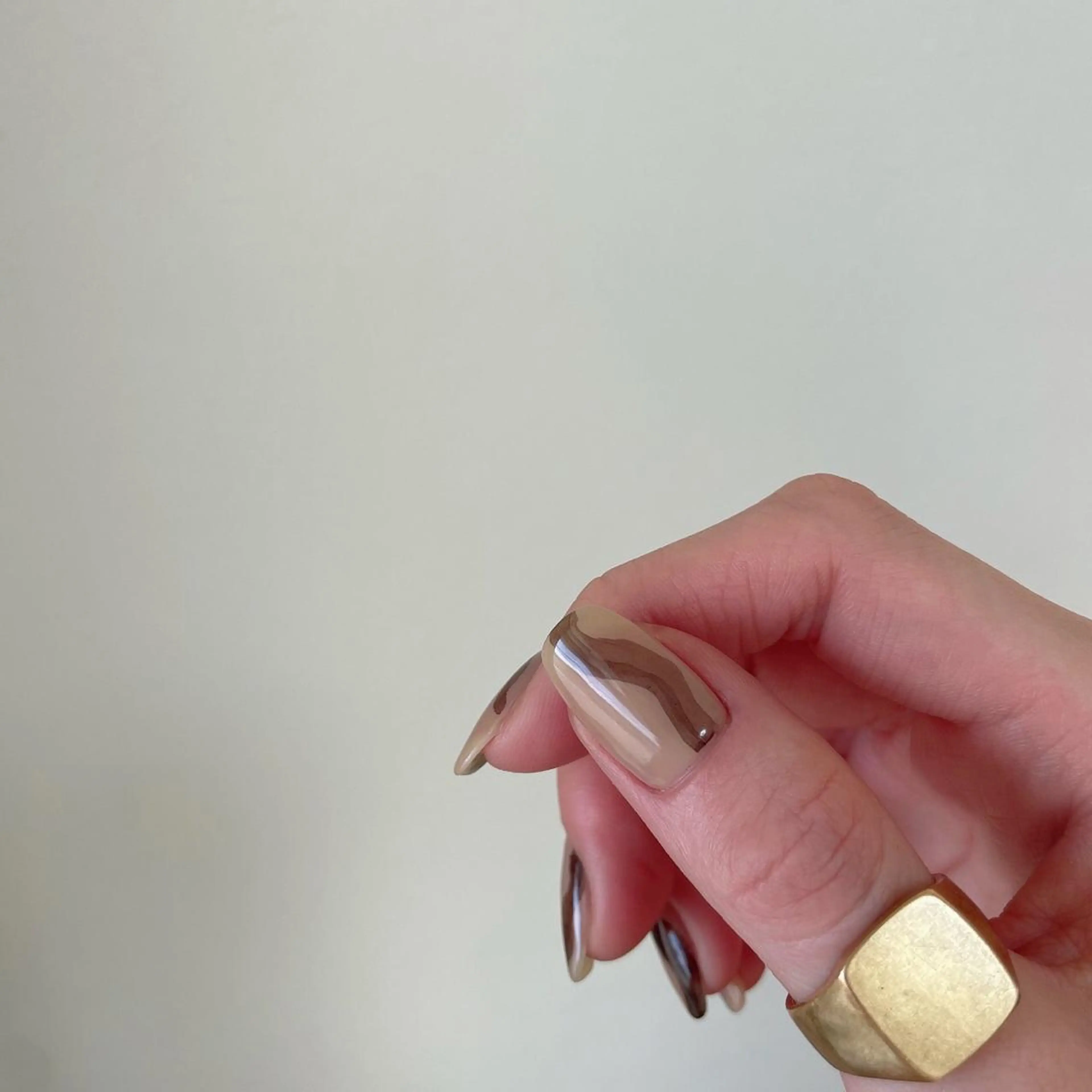 ネイル ハンドネイル lilbondir. chiharuのネイルデザイン