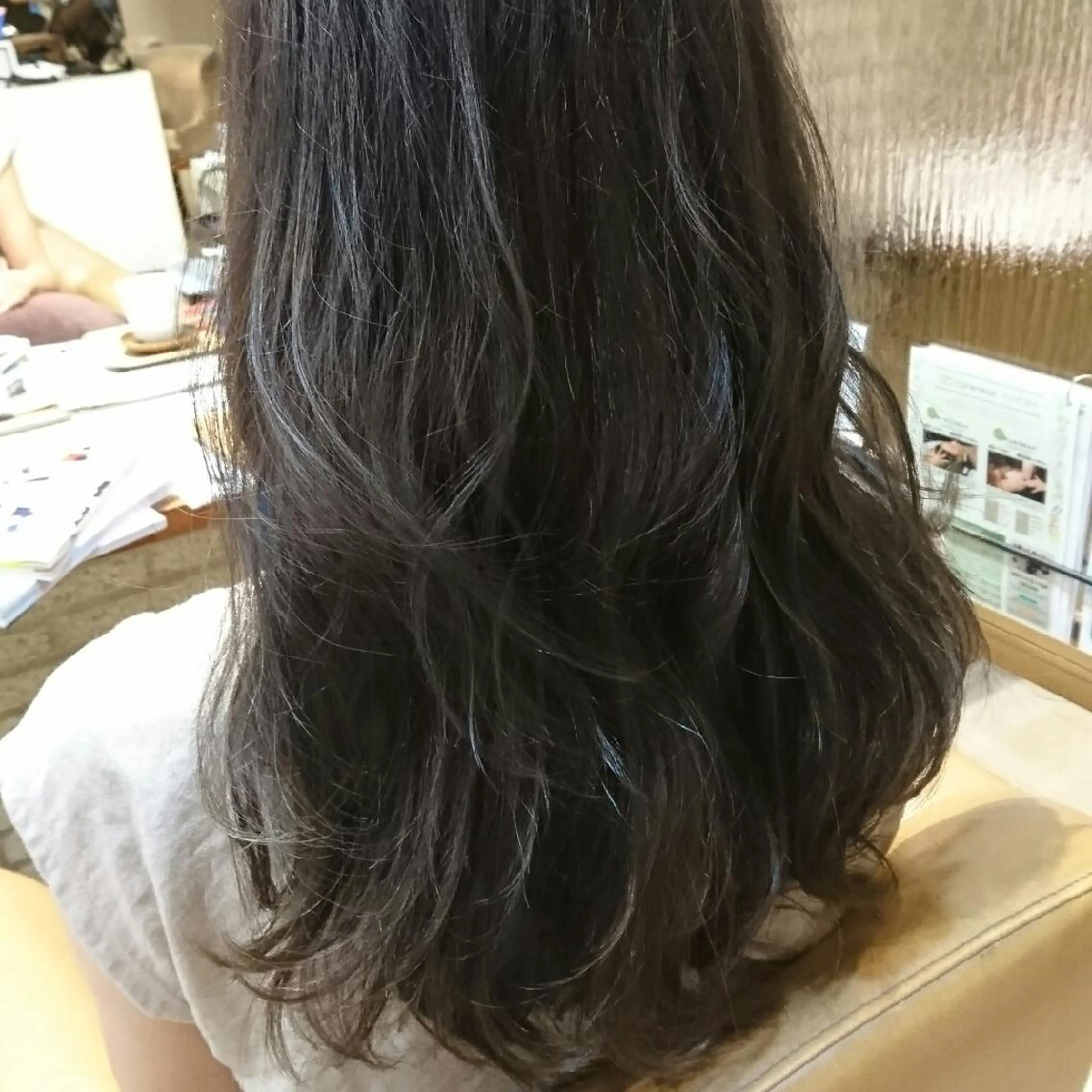 カラー ハピネスフィール宇治店【FEEL】所属・瀧上 菜津美のヘアスタイル