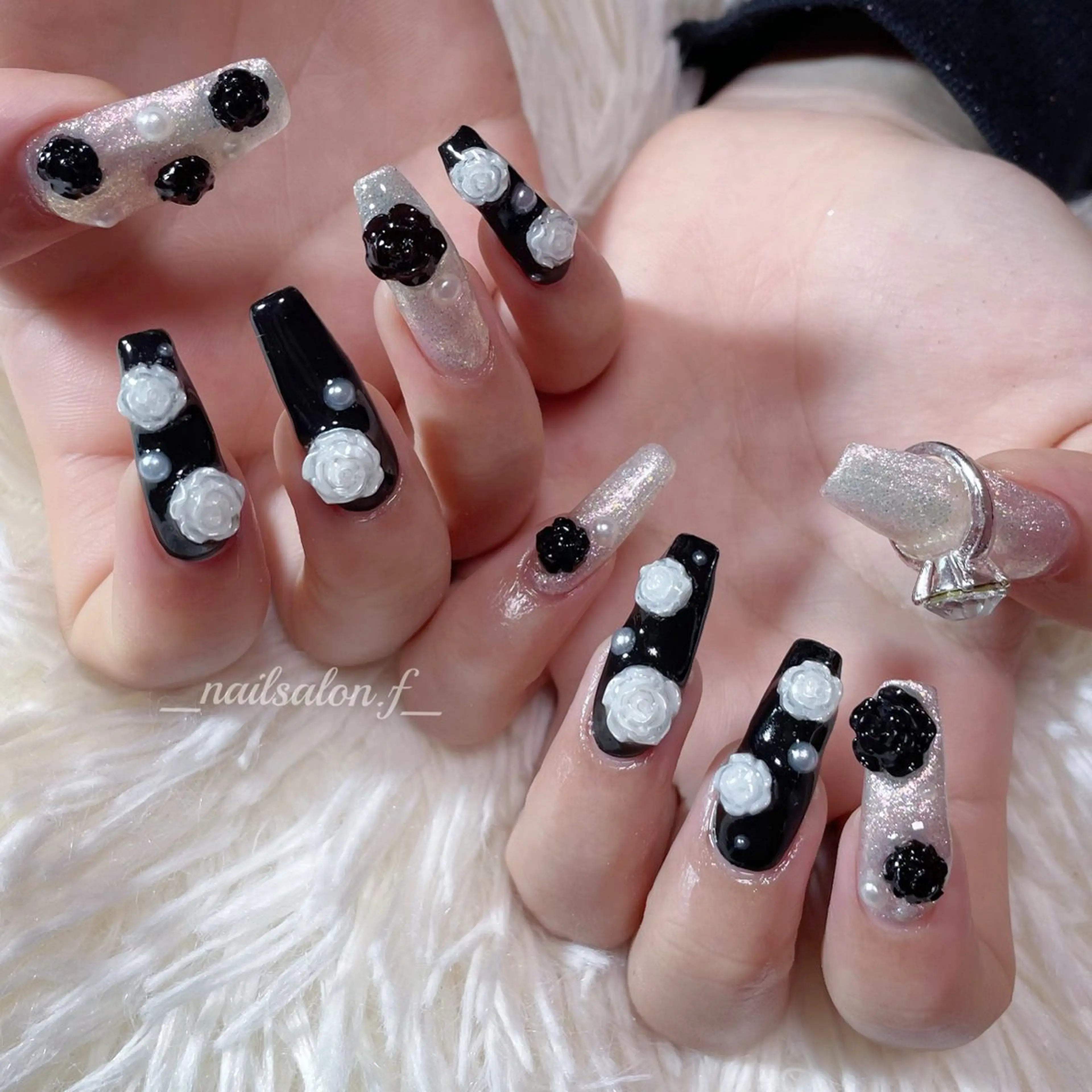 ネイル 成人式 ハンドネイル Nailsalon Fのネイルデザイン