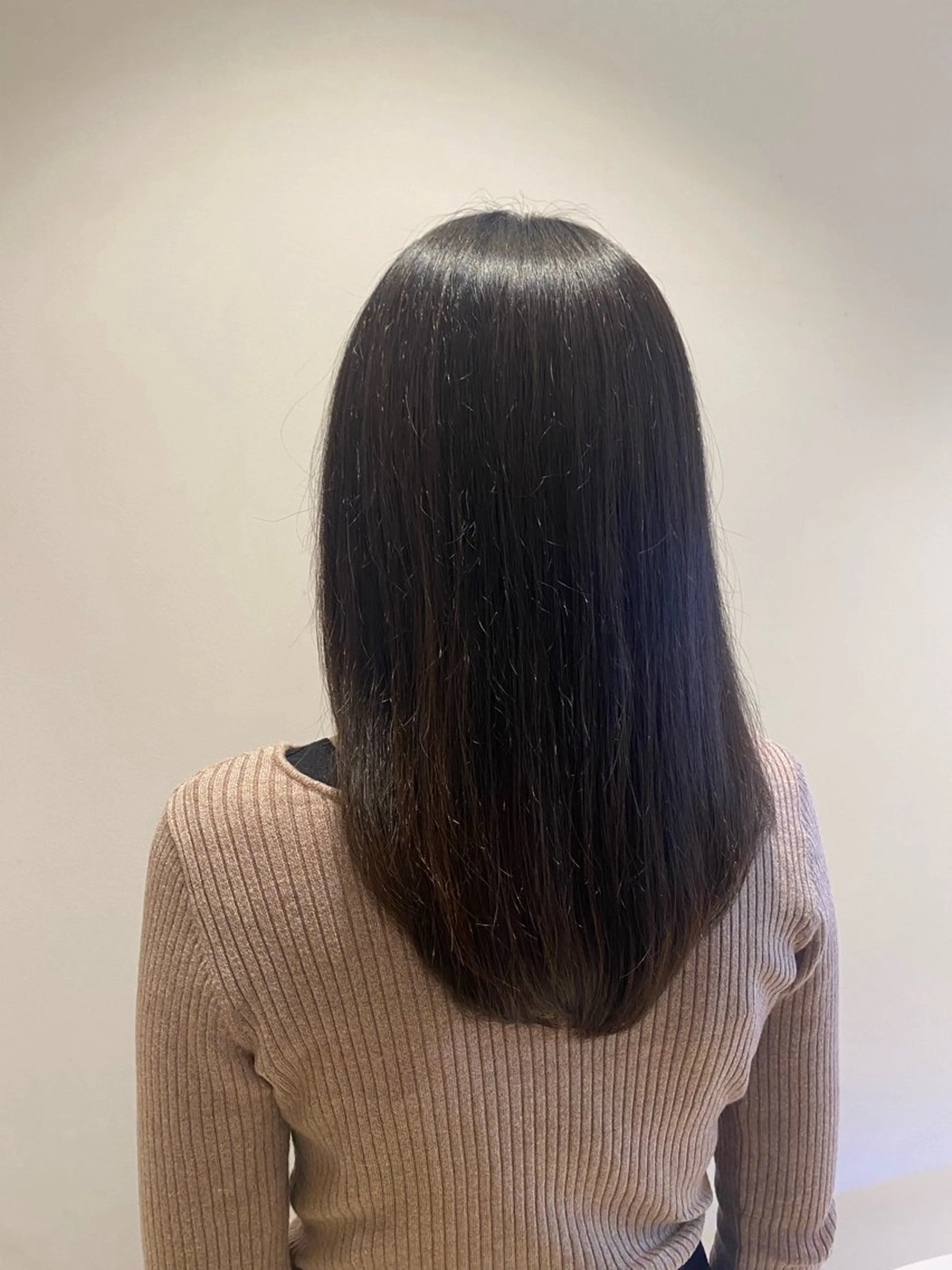 セミロング カット トリートメント 🌹艶髪カラー🌹 津田晴加【西荻窪】のヘアスタイル