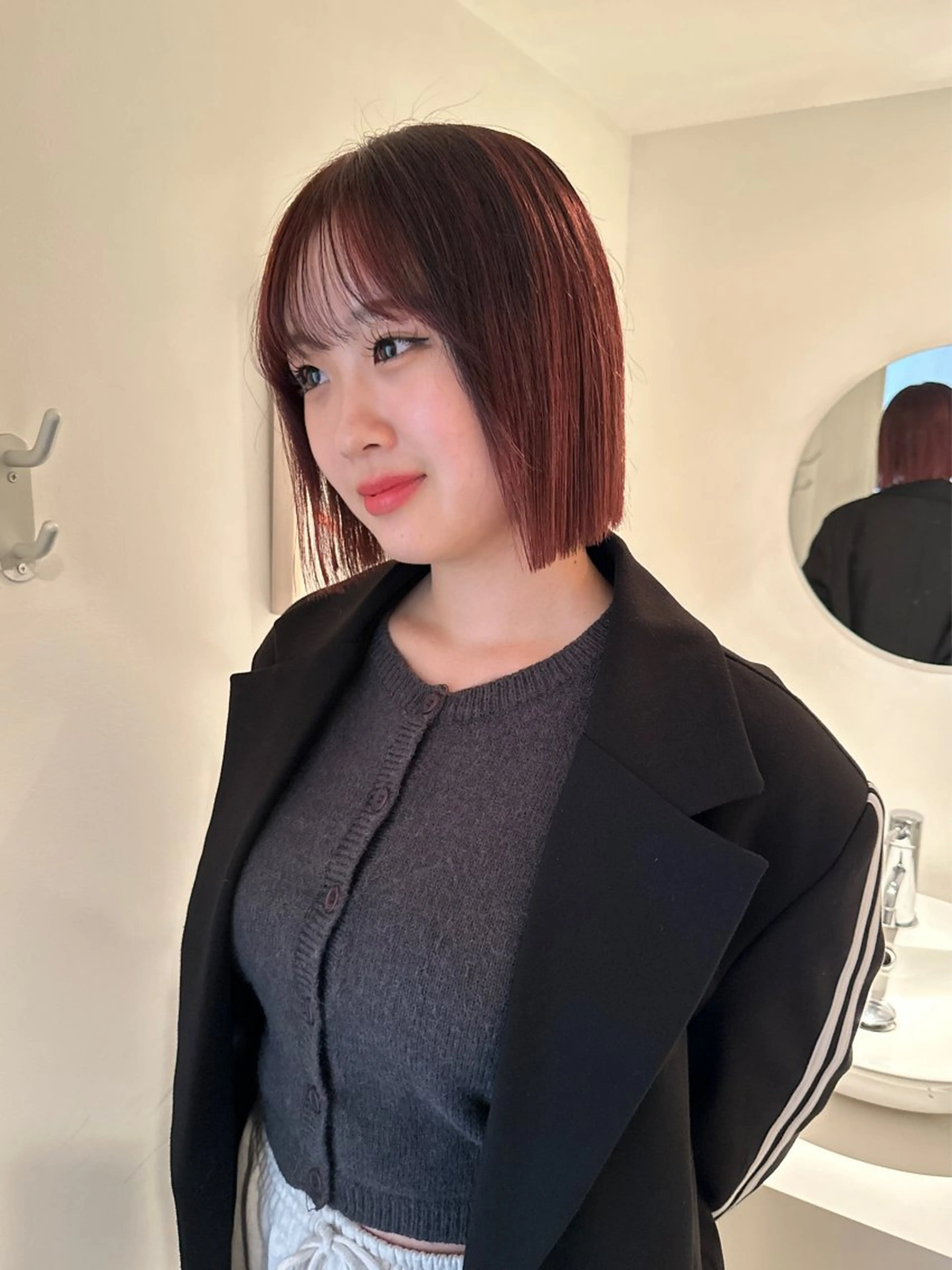 ミディアム カラー ボブ 磯　亜由香🌼 ブリーチ/ボブカットのヘアスタイル